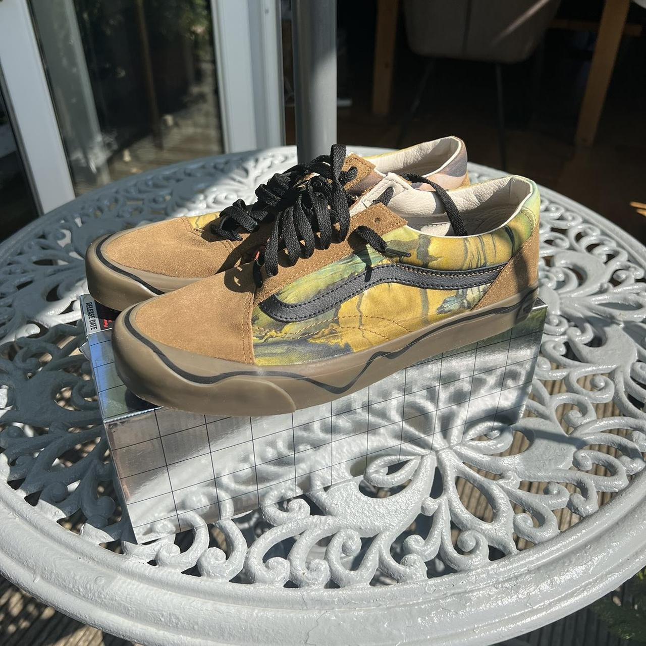 Vans Comfycush Old Skool X Depop Outlet (Vans x MoMA Museum