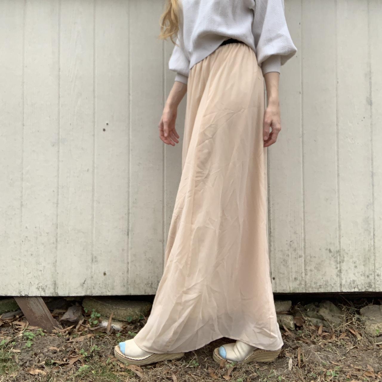 Women's Cream and Tan Skirt (2)