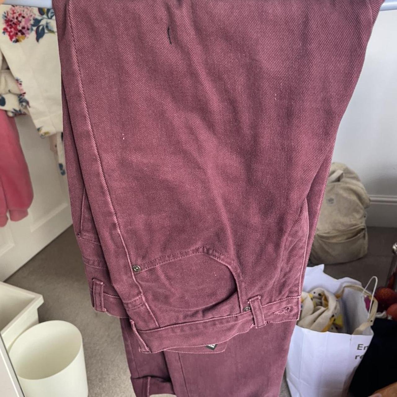 item listed by needeverythinggonne