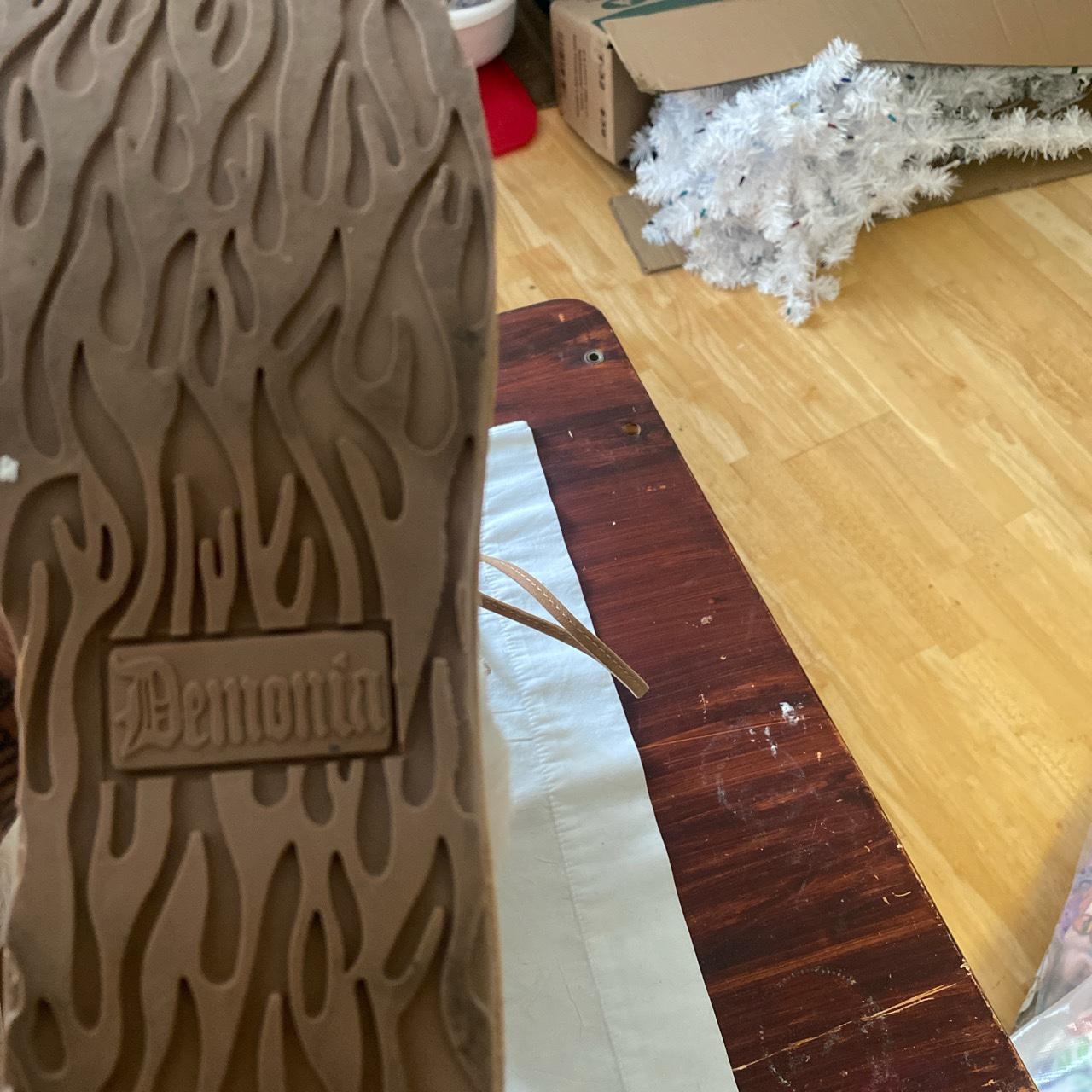 demonia cubby 311 tan