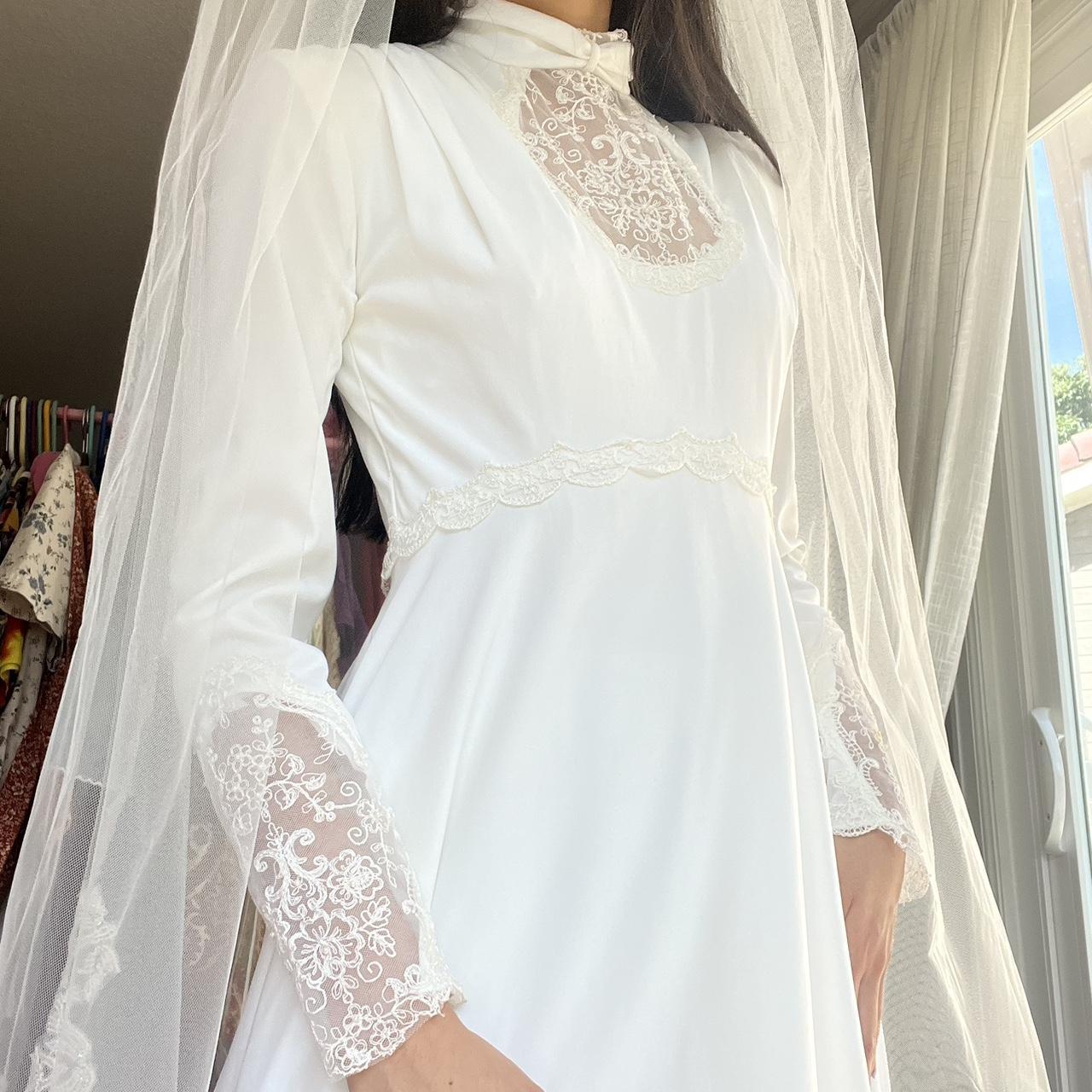 vintage 70s wedding dress ✿, the most gorgeous and...