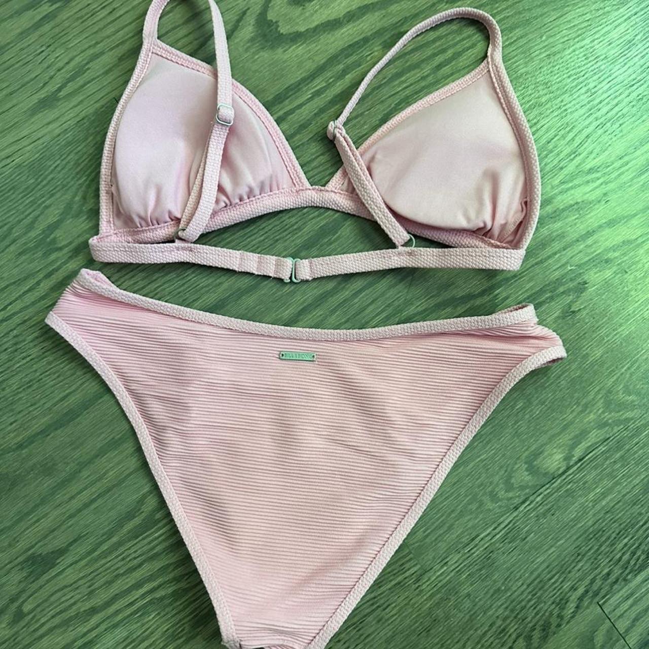 Billabong Women's Pink Depop