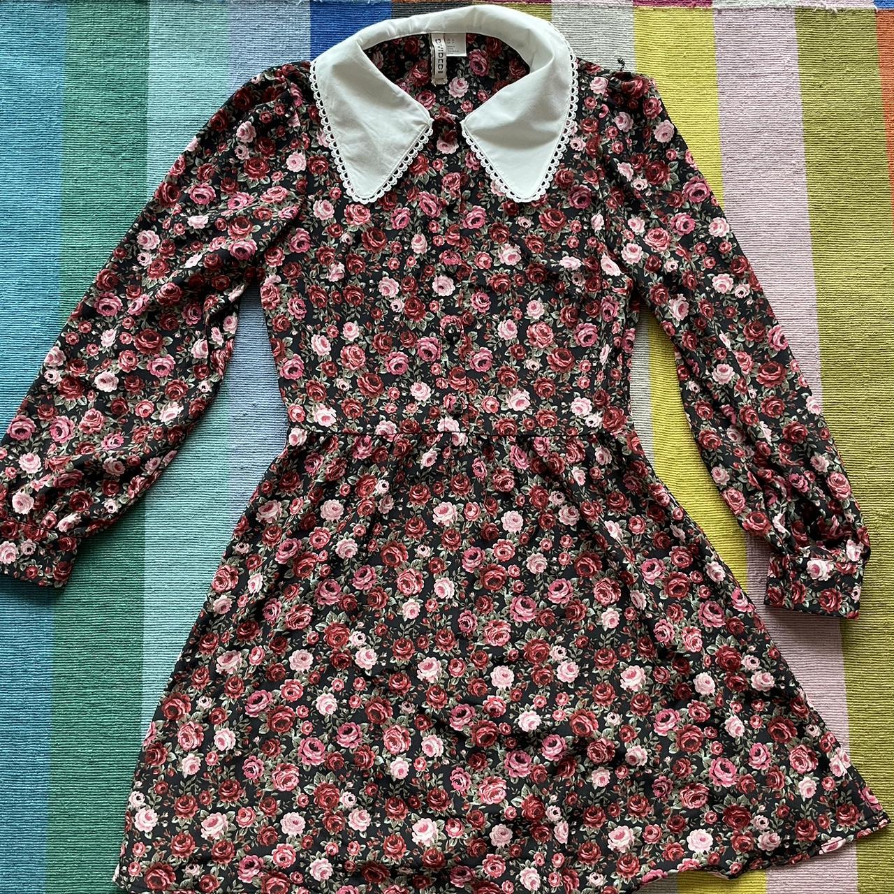 H&M Divided Floral Collar Dress Brand new, never... - Depop