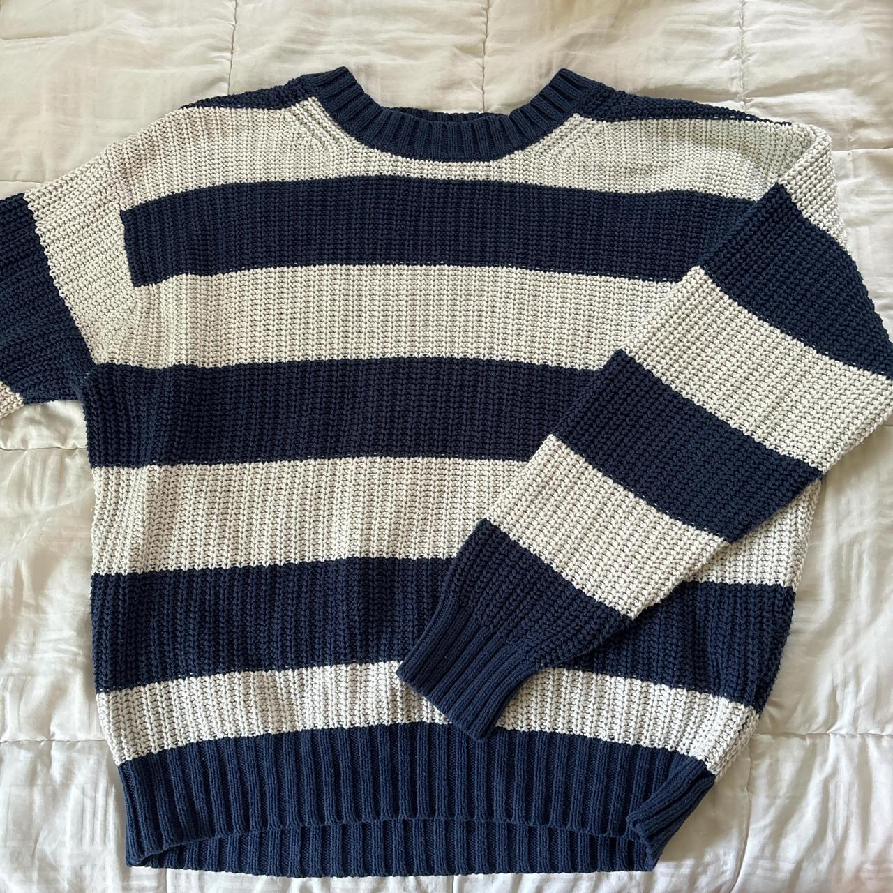 american eagle knitted blue and white stripe... - Depop