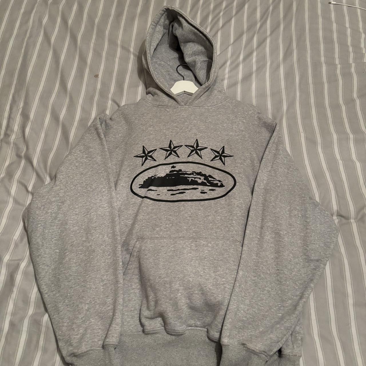 item listed by alexdouglasss