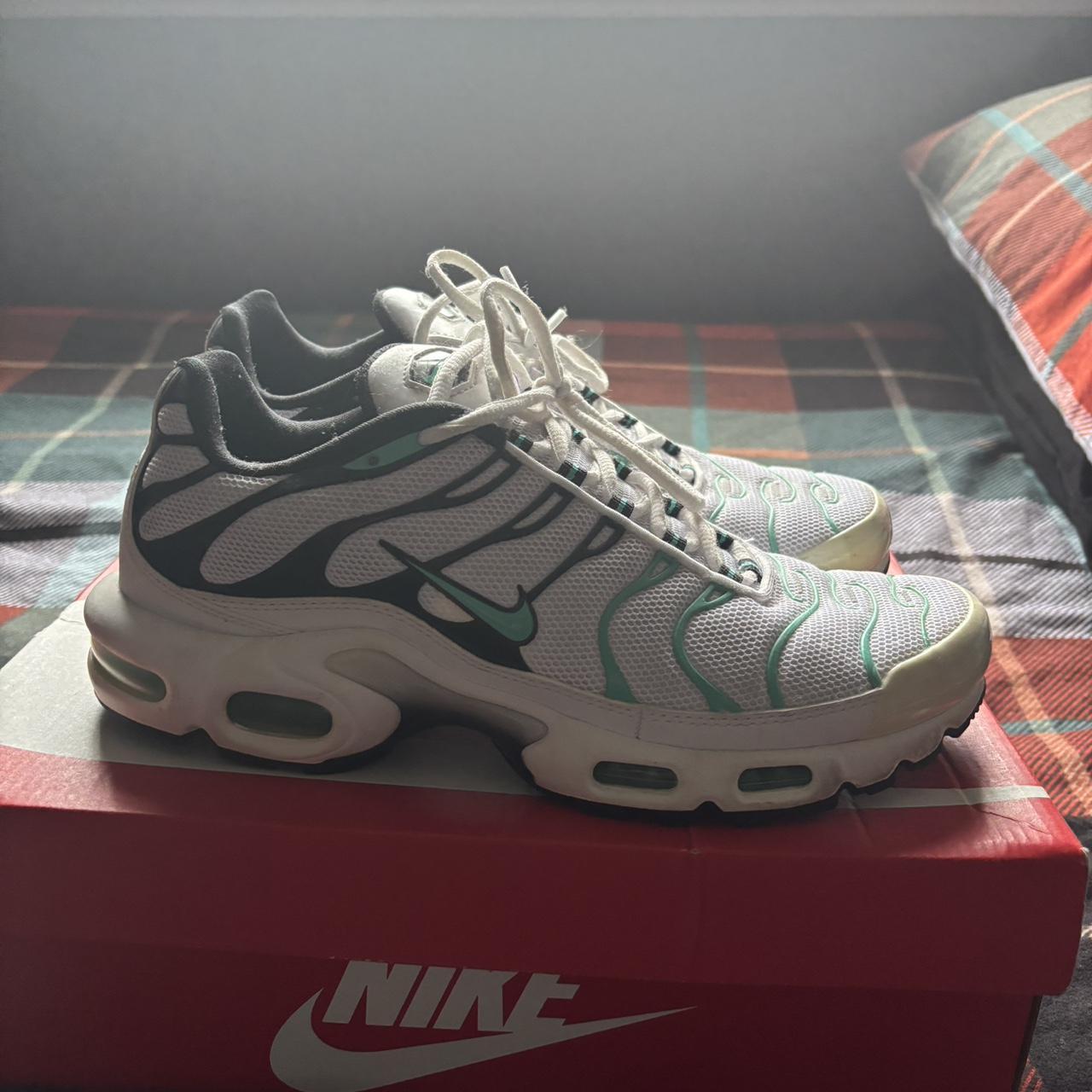 item listed by alexdouglasss