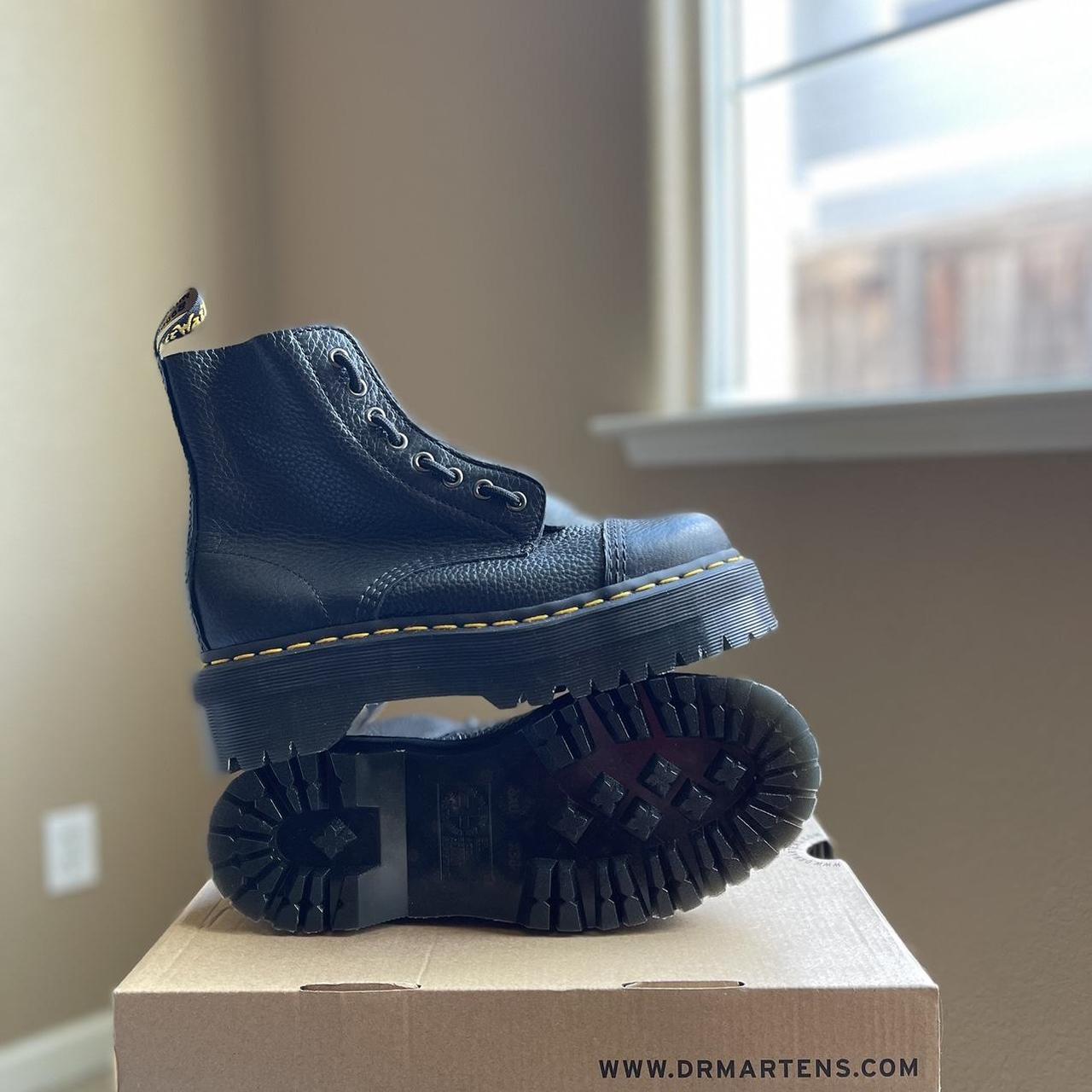 Martens Women's Sinclair Eye Leather