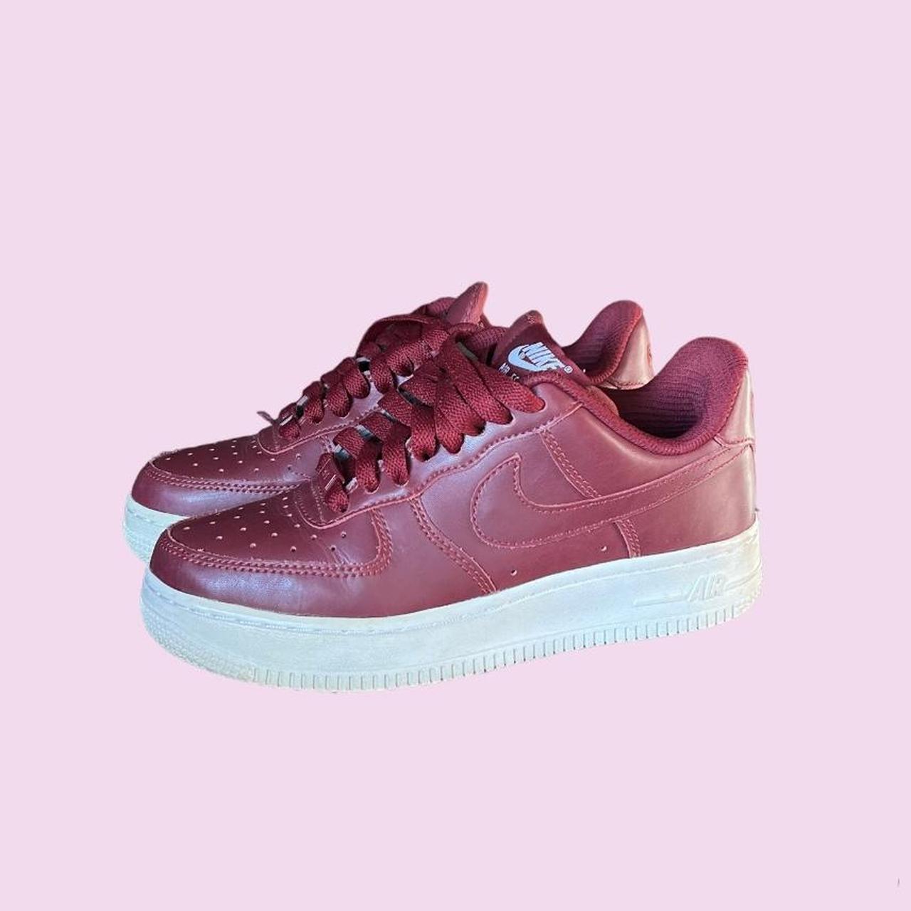 Burgundy sale womens trainers