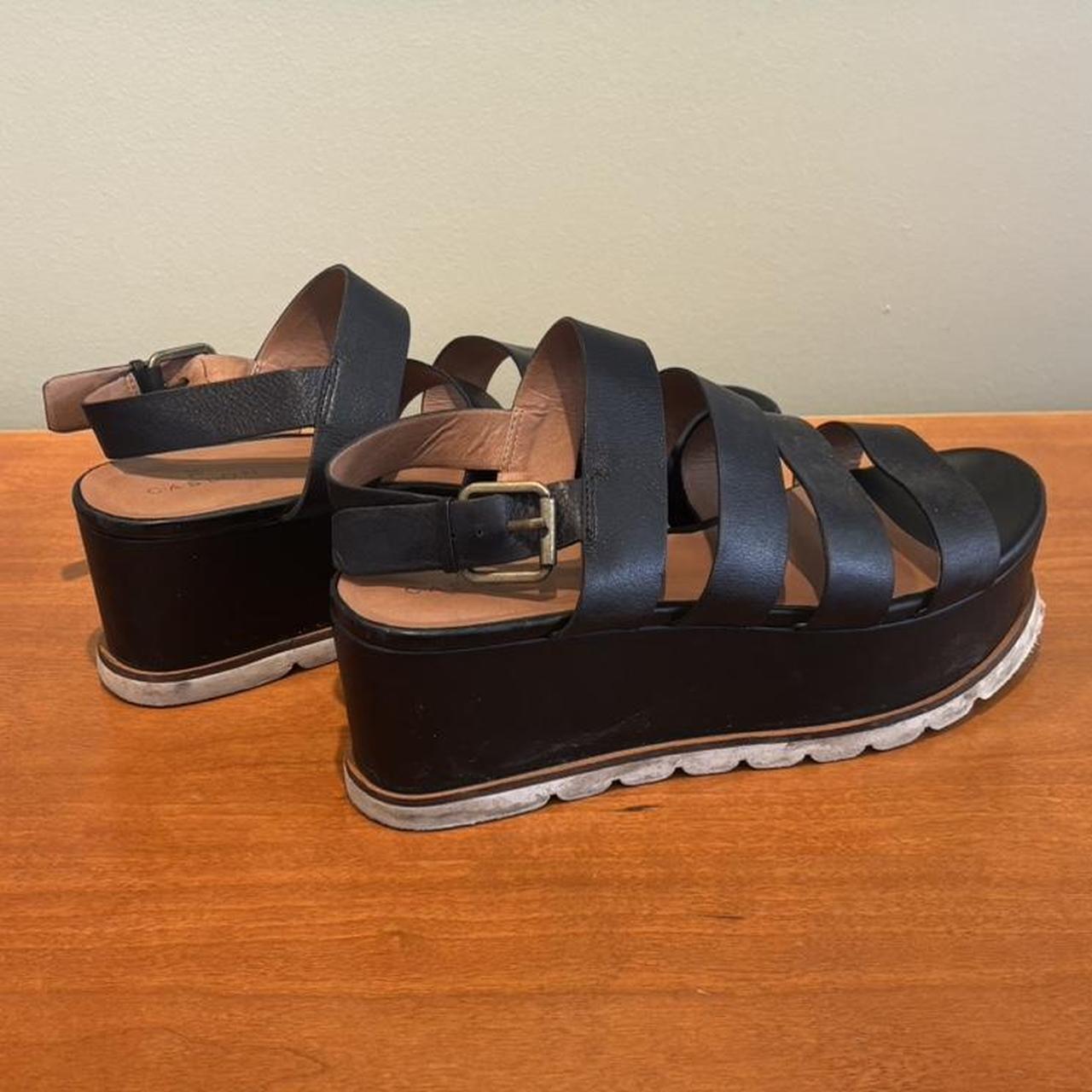 item listed by gigibecker