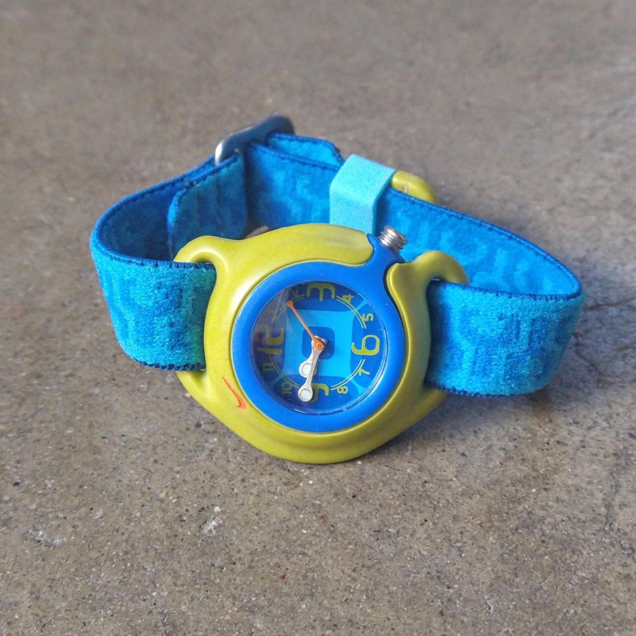 Nike kids deals watch