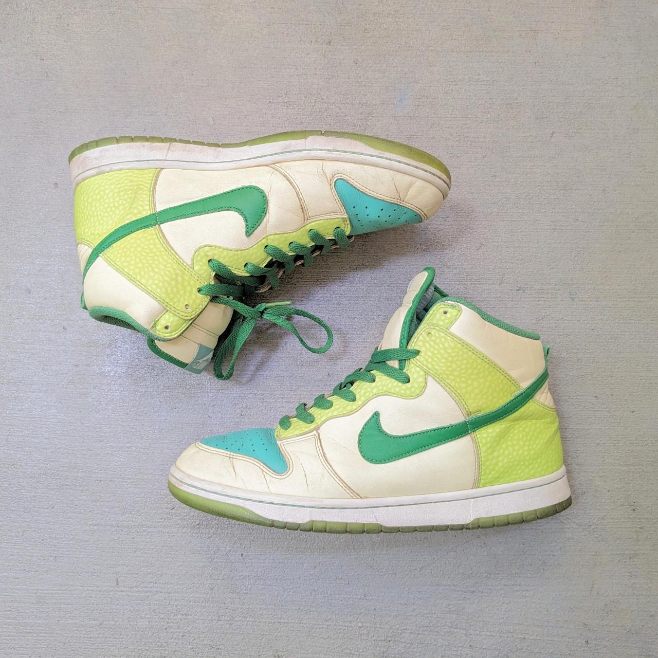 Nike dunk glow 2024 in the dark 2