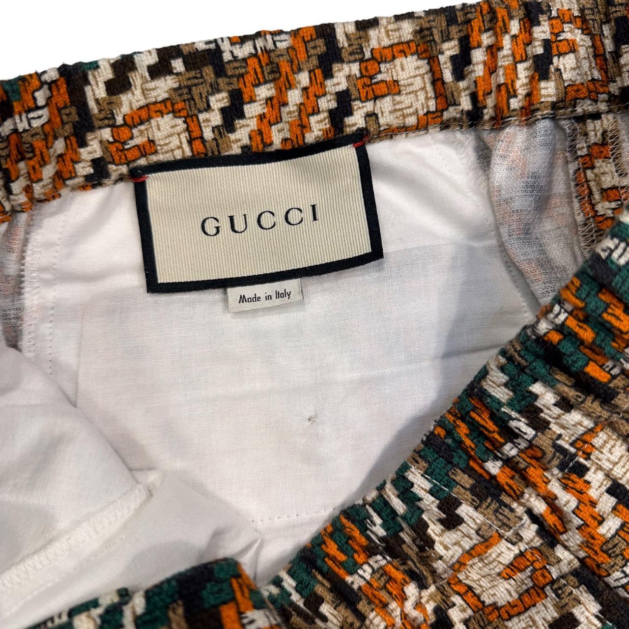 Gucci Men's Green and Orange Shorts | Depop