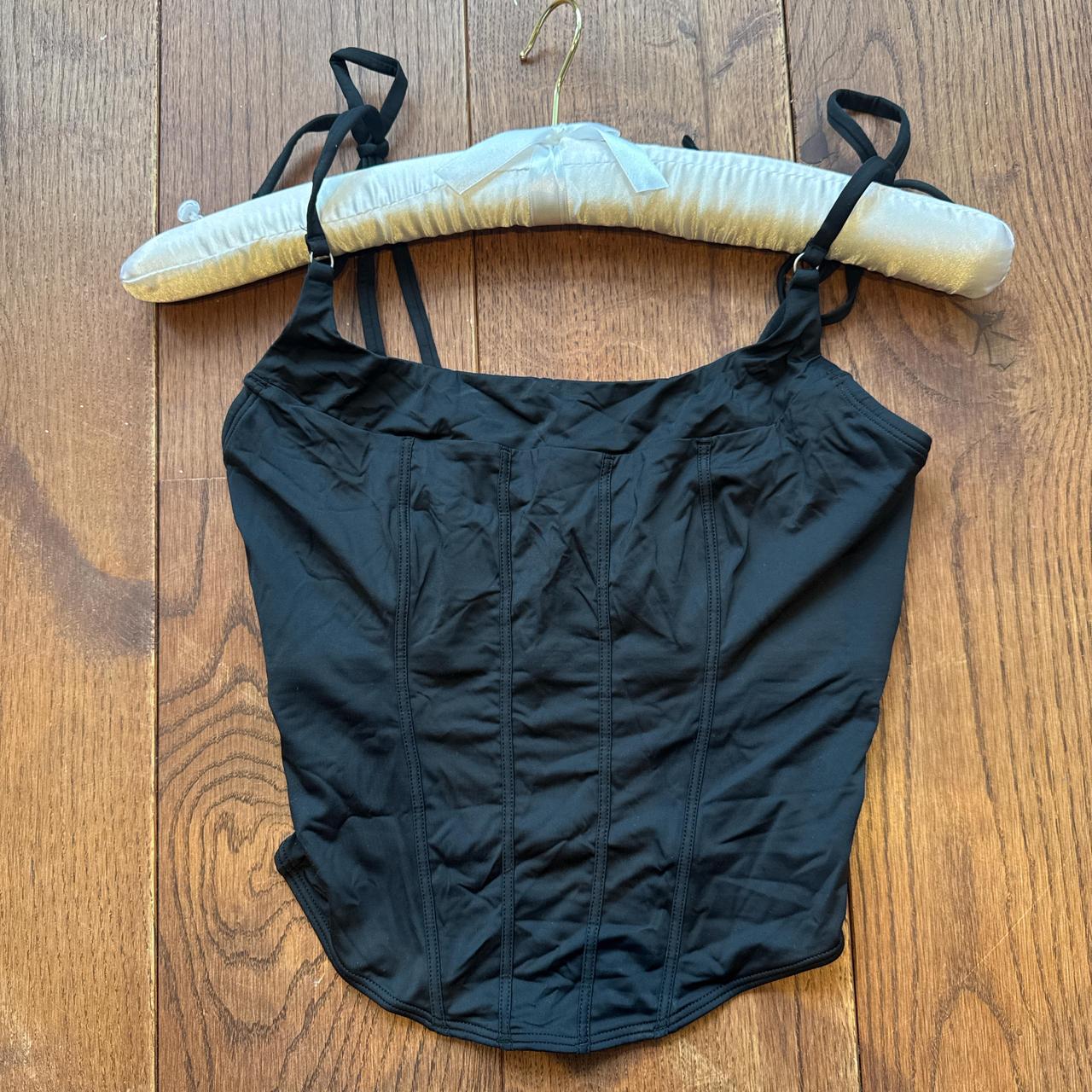 item listed by lieneyasmin