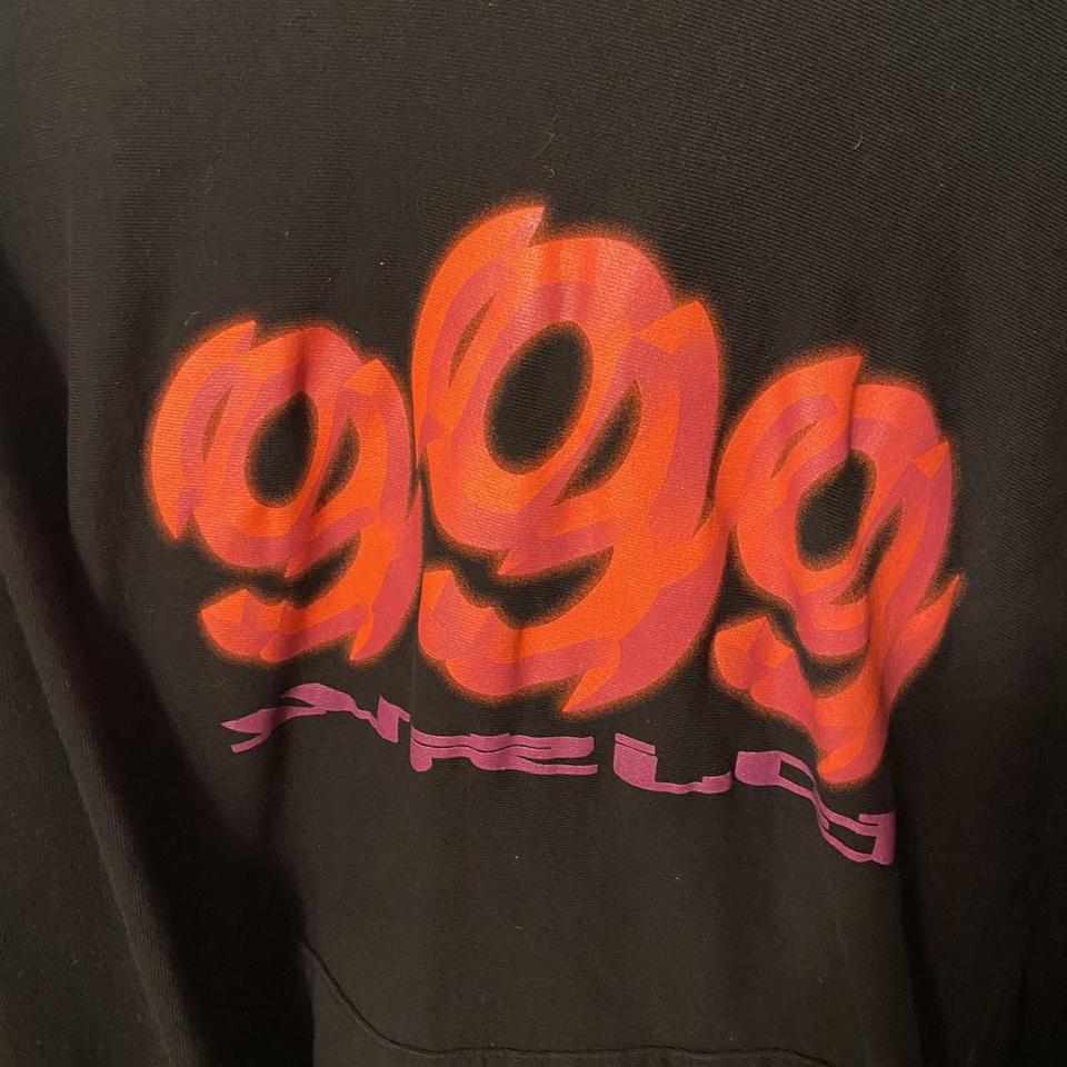 Vlone vwrld on sale