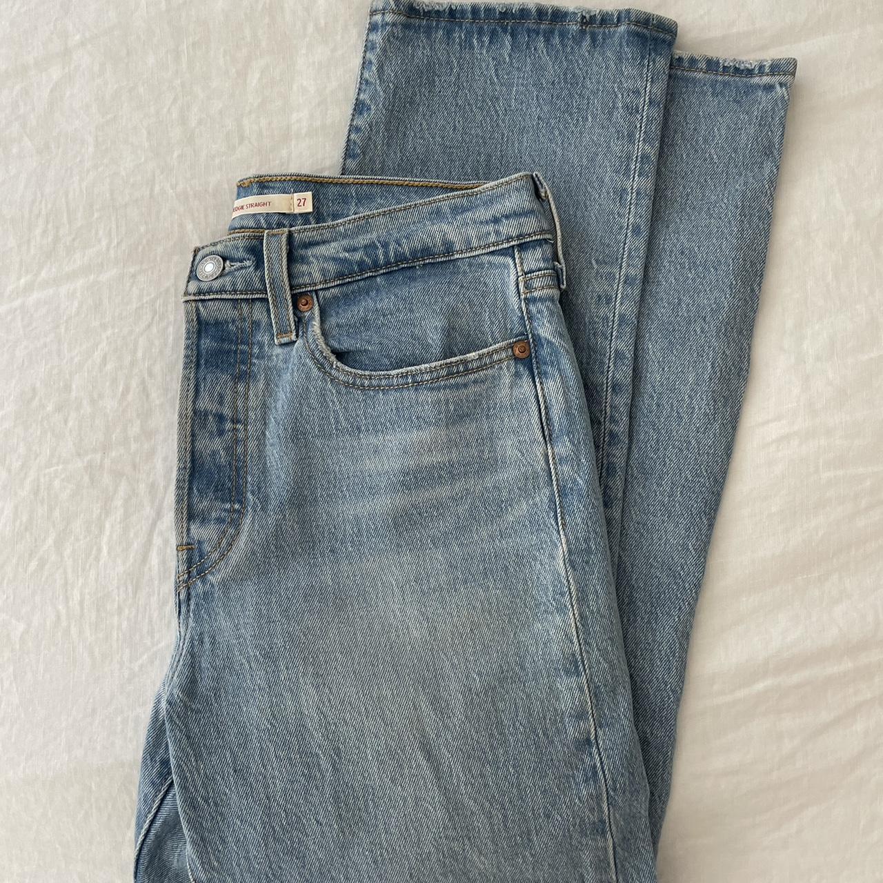 LEVI'S Wedgie Straight Jean Greys