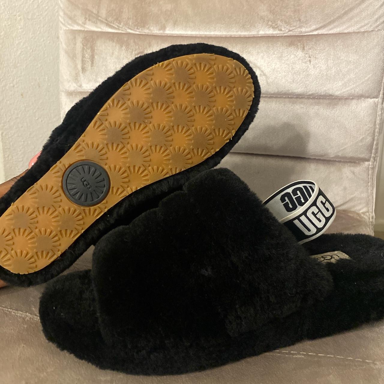 UGG Women's Black Slides Depop
