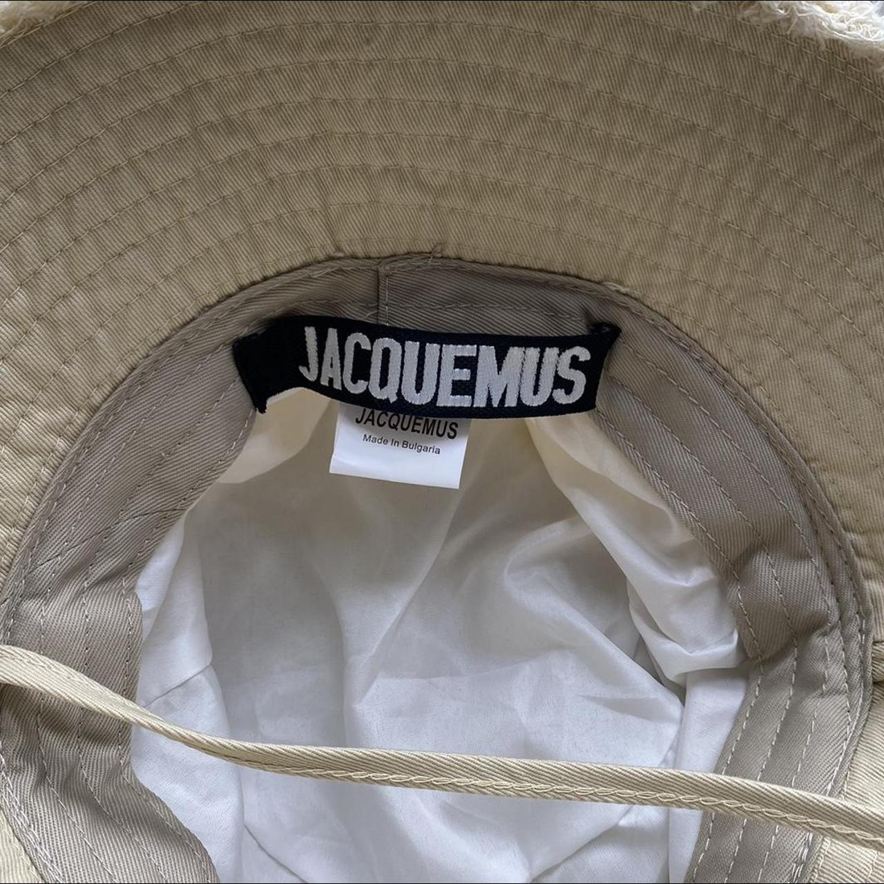 creme jacquemus bucket hat 🫶🏼 worn once on holiday... Depop