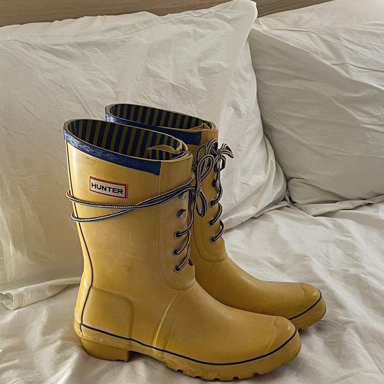 Hunter Women's Yellow and Blue Boots (3)
