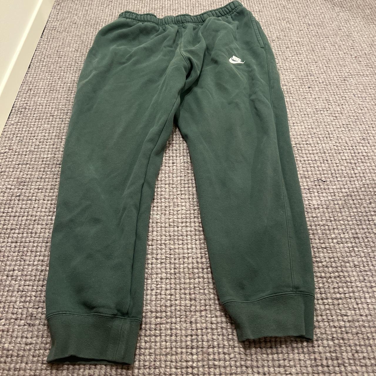 Green Nike sweat pants boys xl Depop