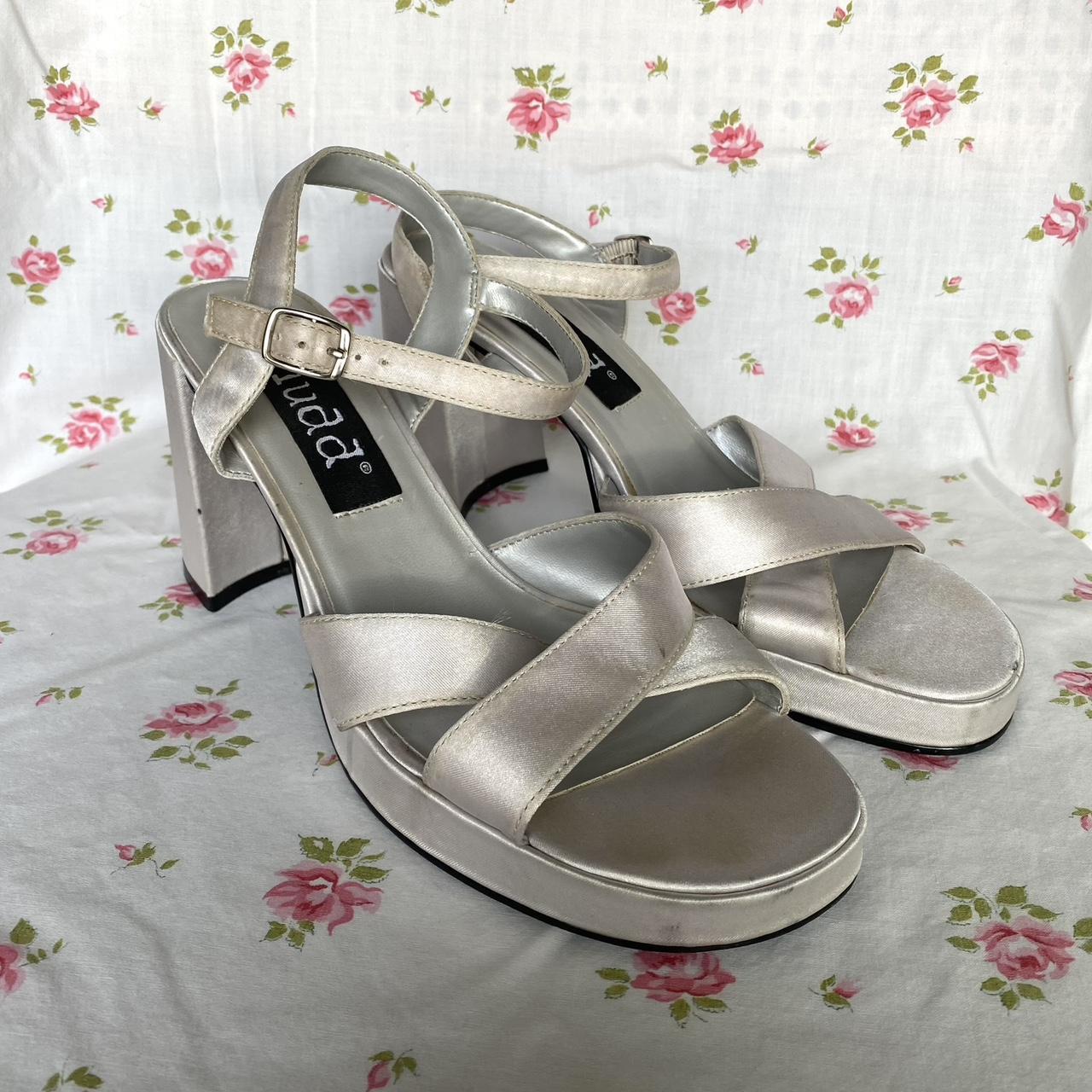 Mudd sandals online 90s