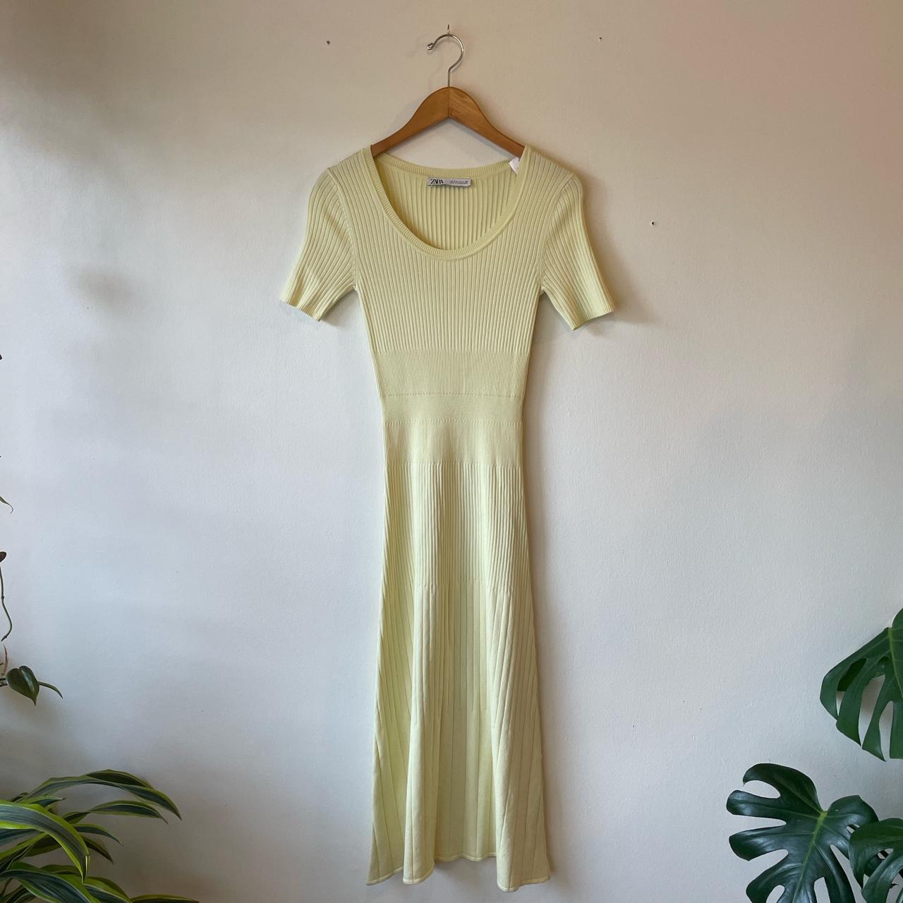 Zara Women's Yellow Dress Depop