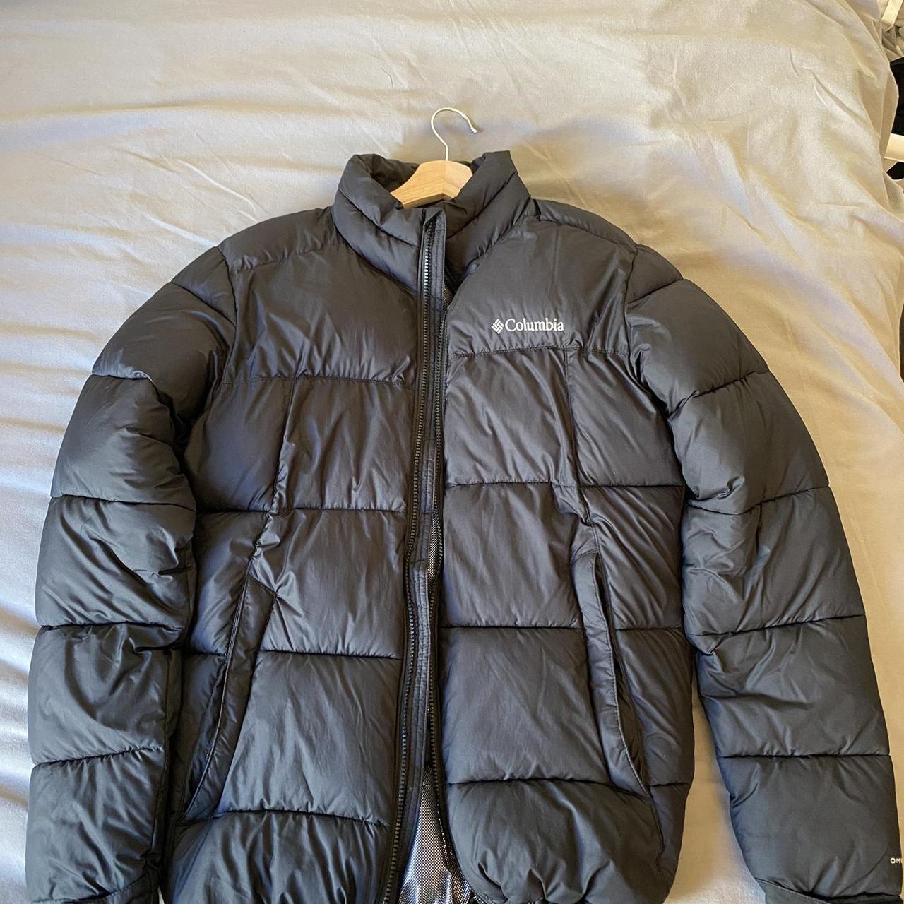 Columbia Men’s pike lake puffer jacket with heat... - Depop