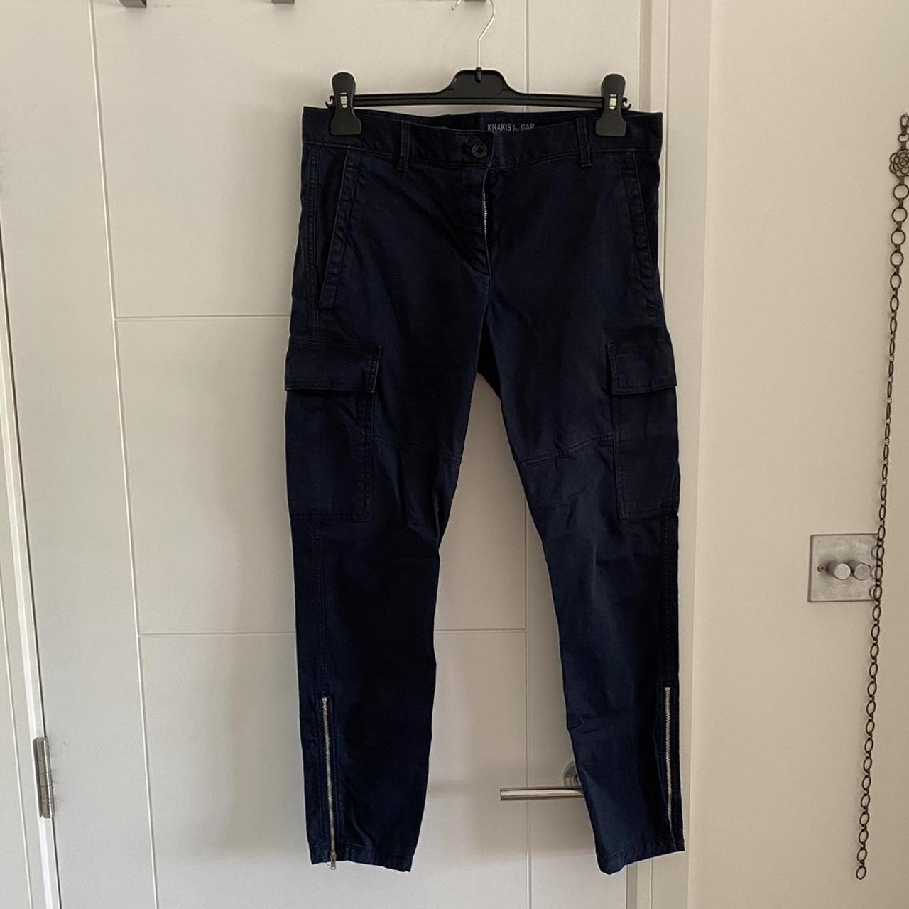 Gap navy cargo trousers/khakis Size 10r Great... - Depop