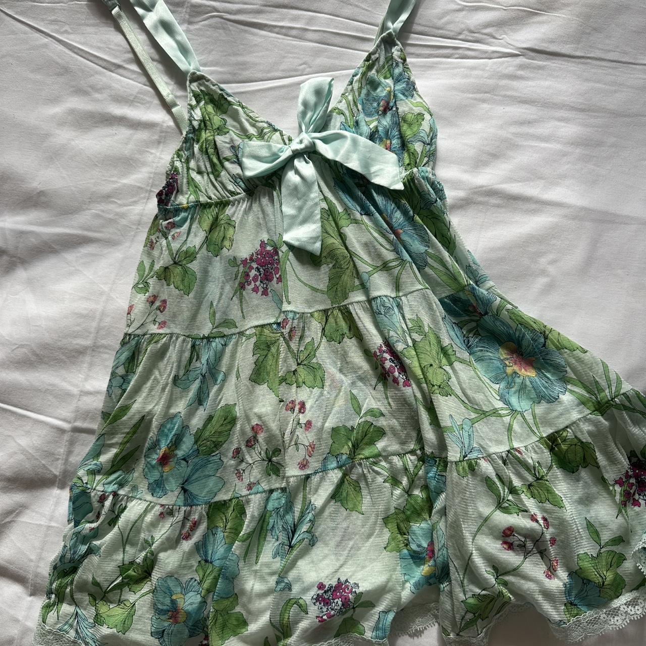 item listed by velvetlounge