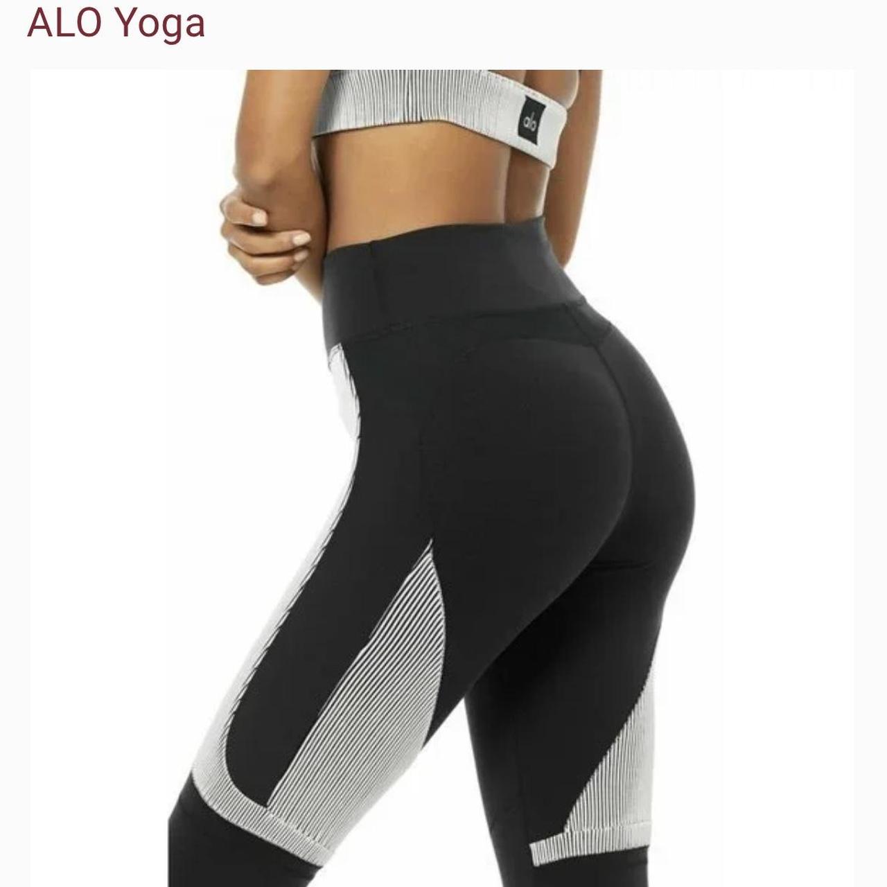 Alo Yoga Electric high waisted black white leggings