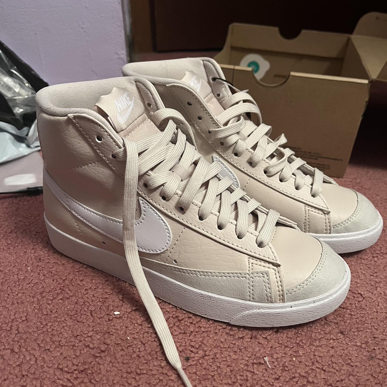 cream nike trainers womens