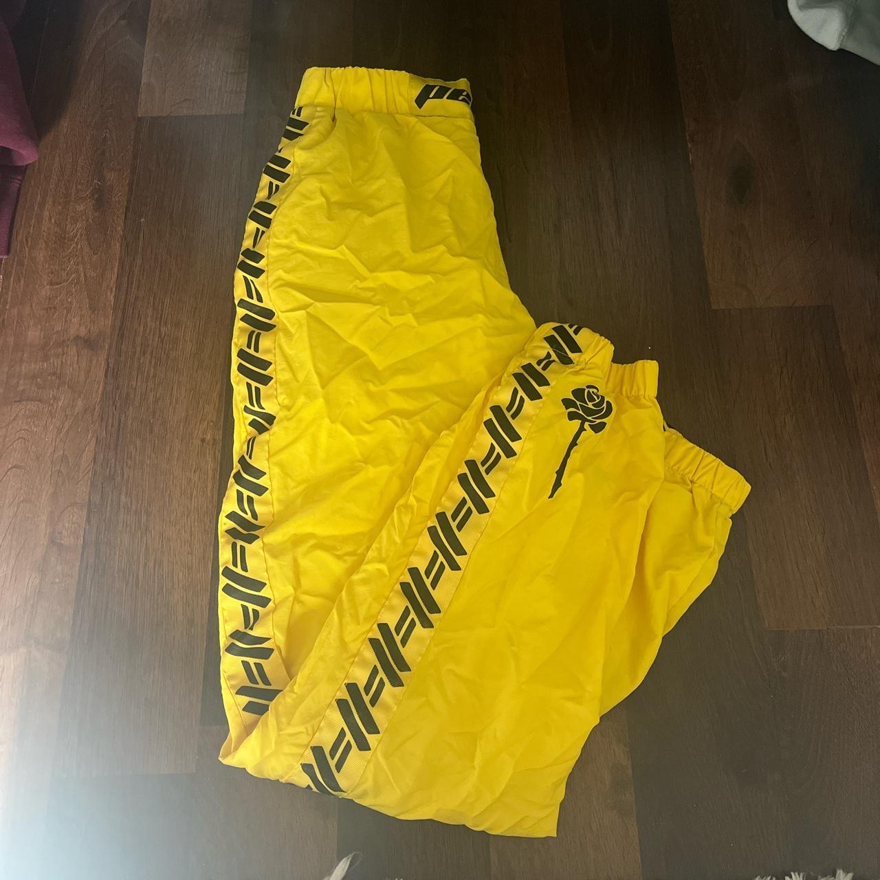 XS Yellow parachute pants Super cute and... - Depop