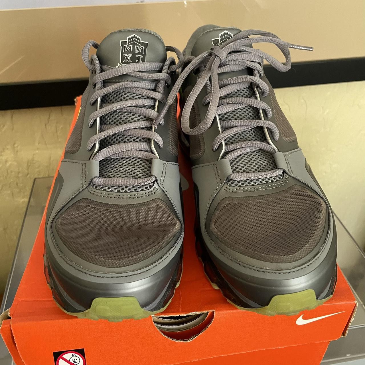 nike  trainers