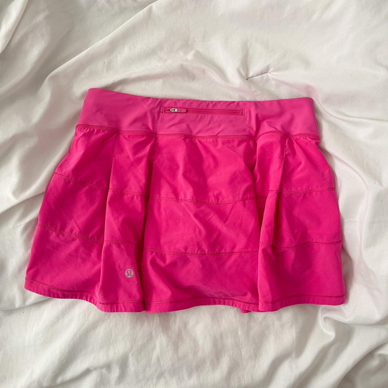 lululemon sonic pink skirt no flaws size... Depop