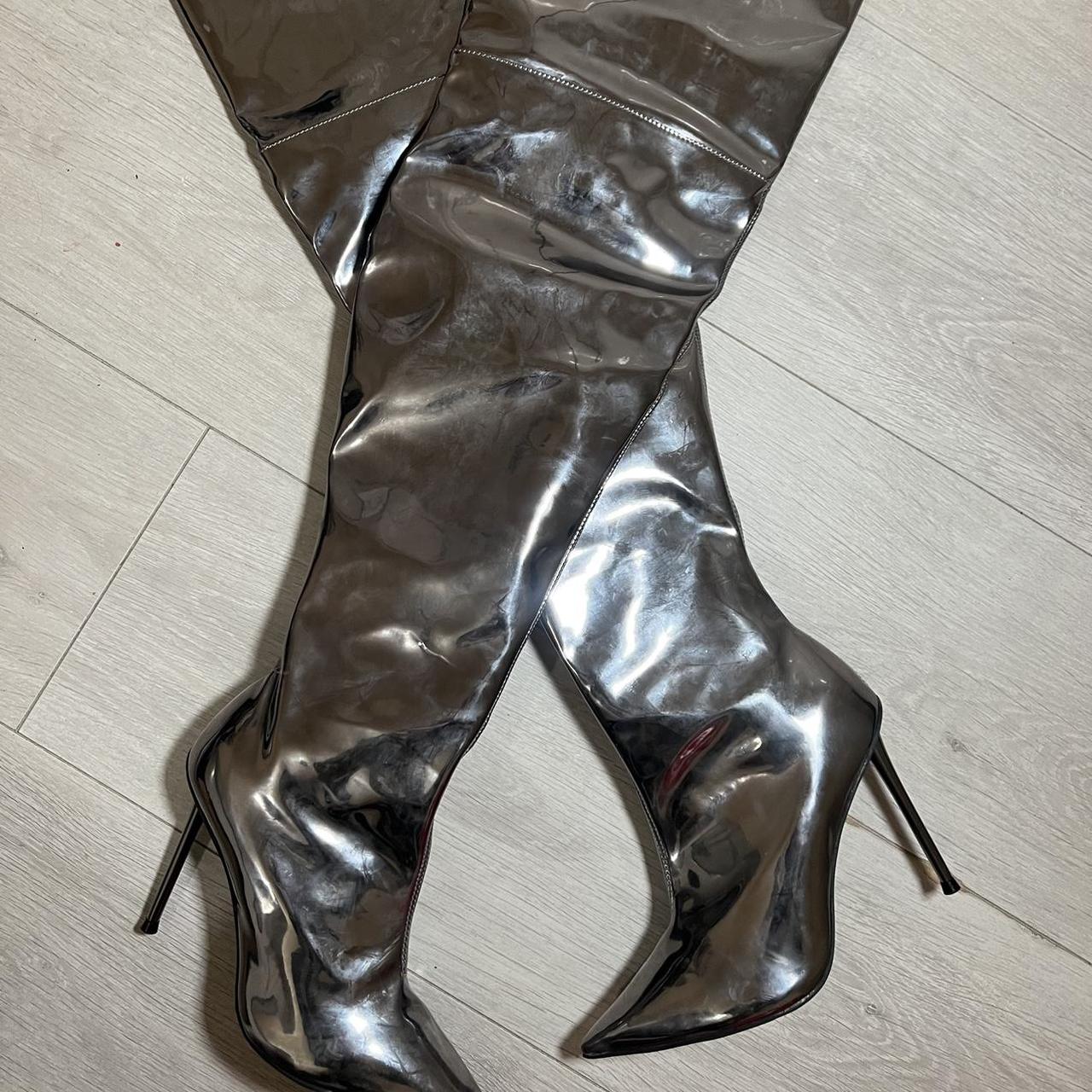 Carvela silver outlet boots