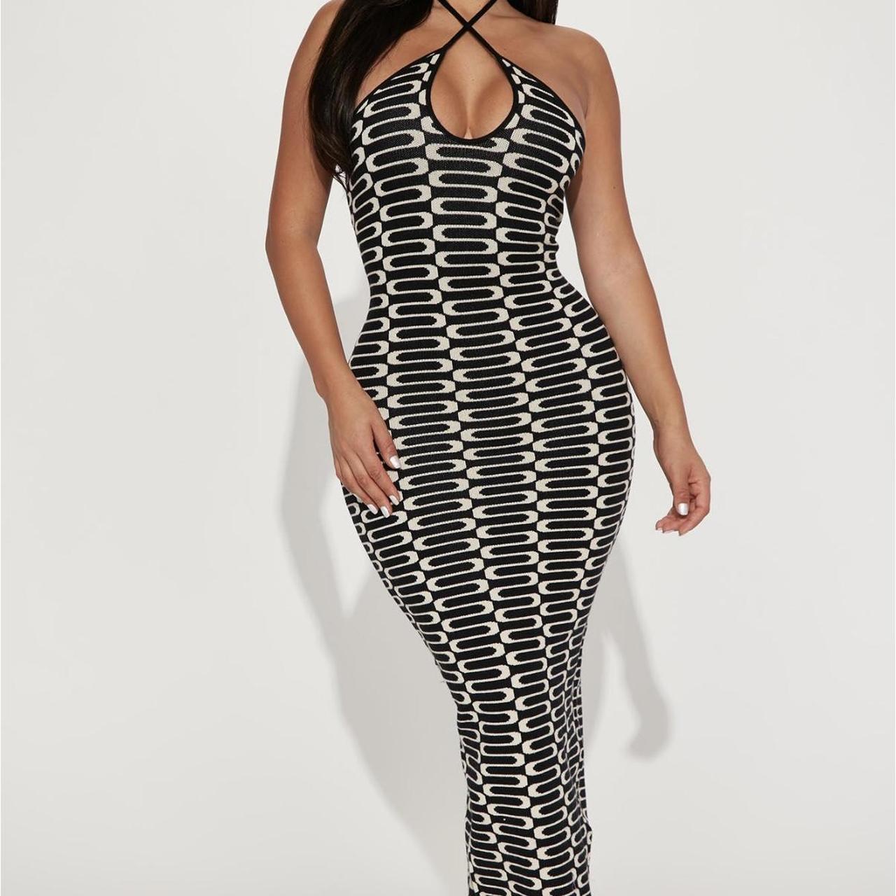 item listed by ariacloset