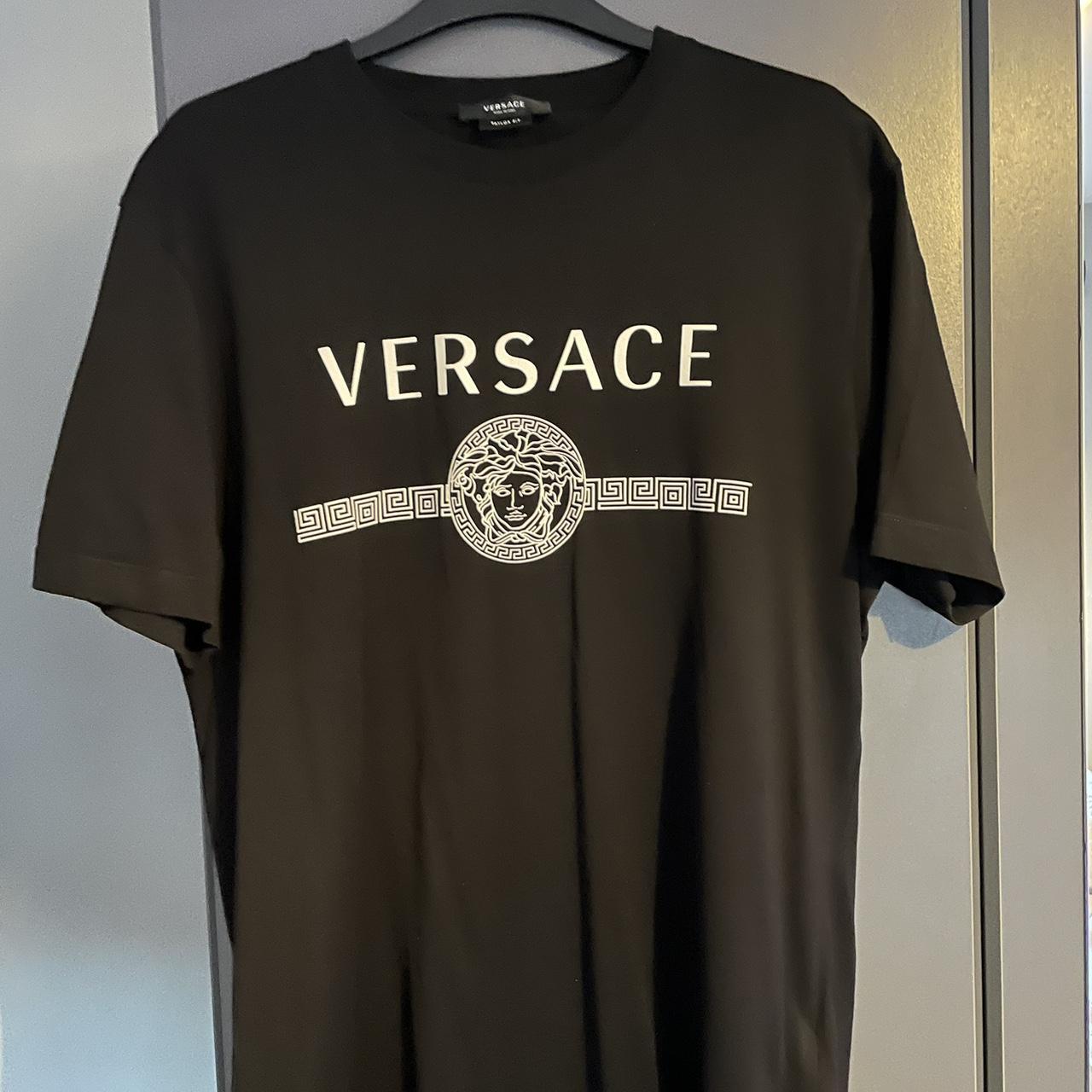 Black and white mens versace tshirt #versace - Depop