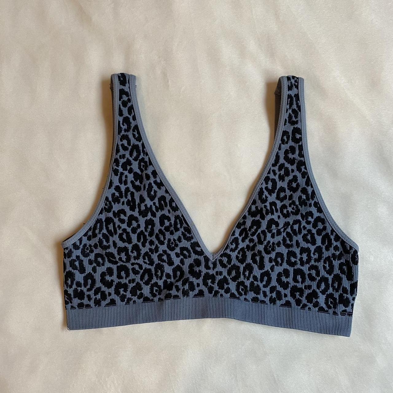 Women's Blue and Black Bra | Depop