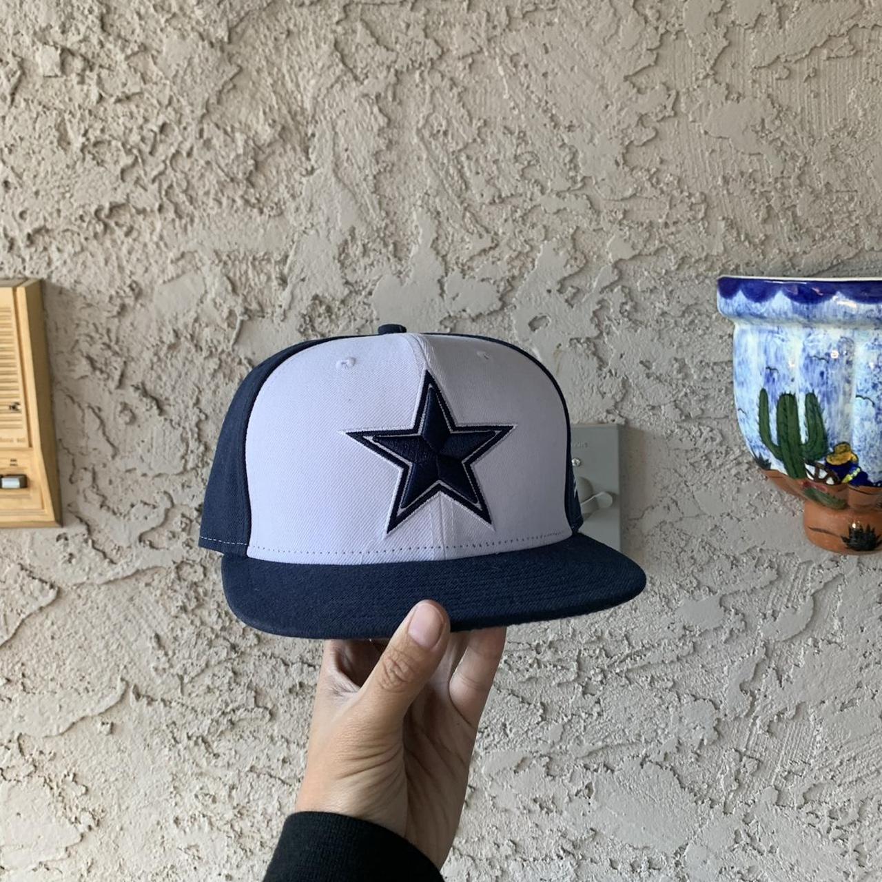 New Era Dallas Cowboys Fitted Sz M/L - Depop