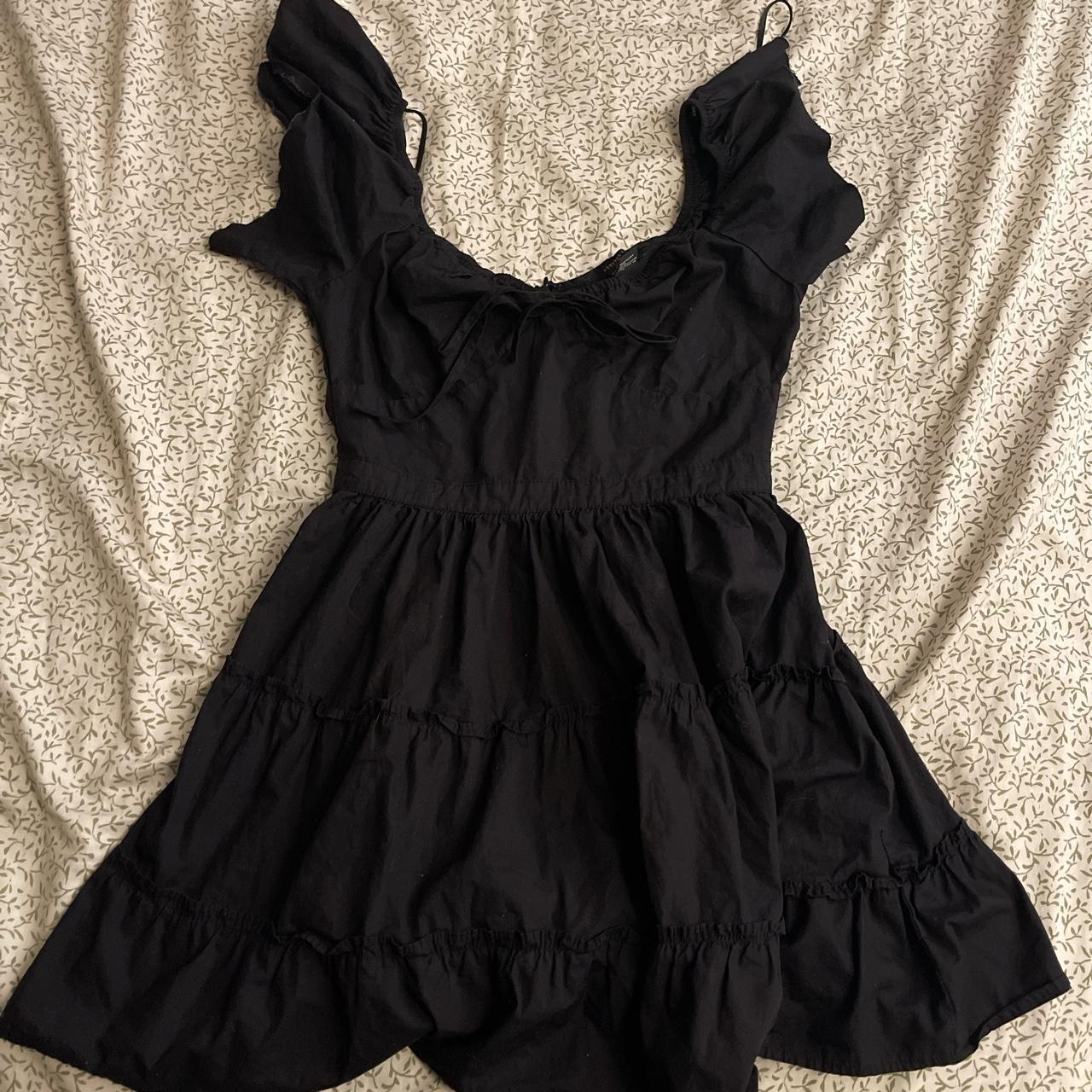 Black forever 21 ruffled mid-length dress Size: S - Depop