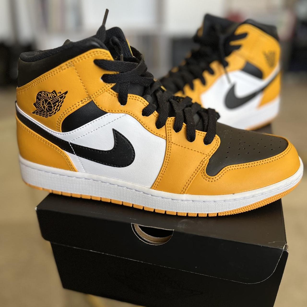 jordan 1 mid black yellow white