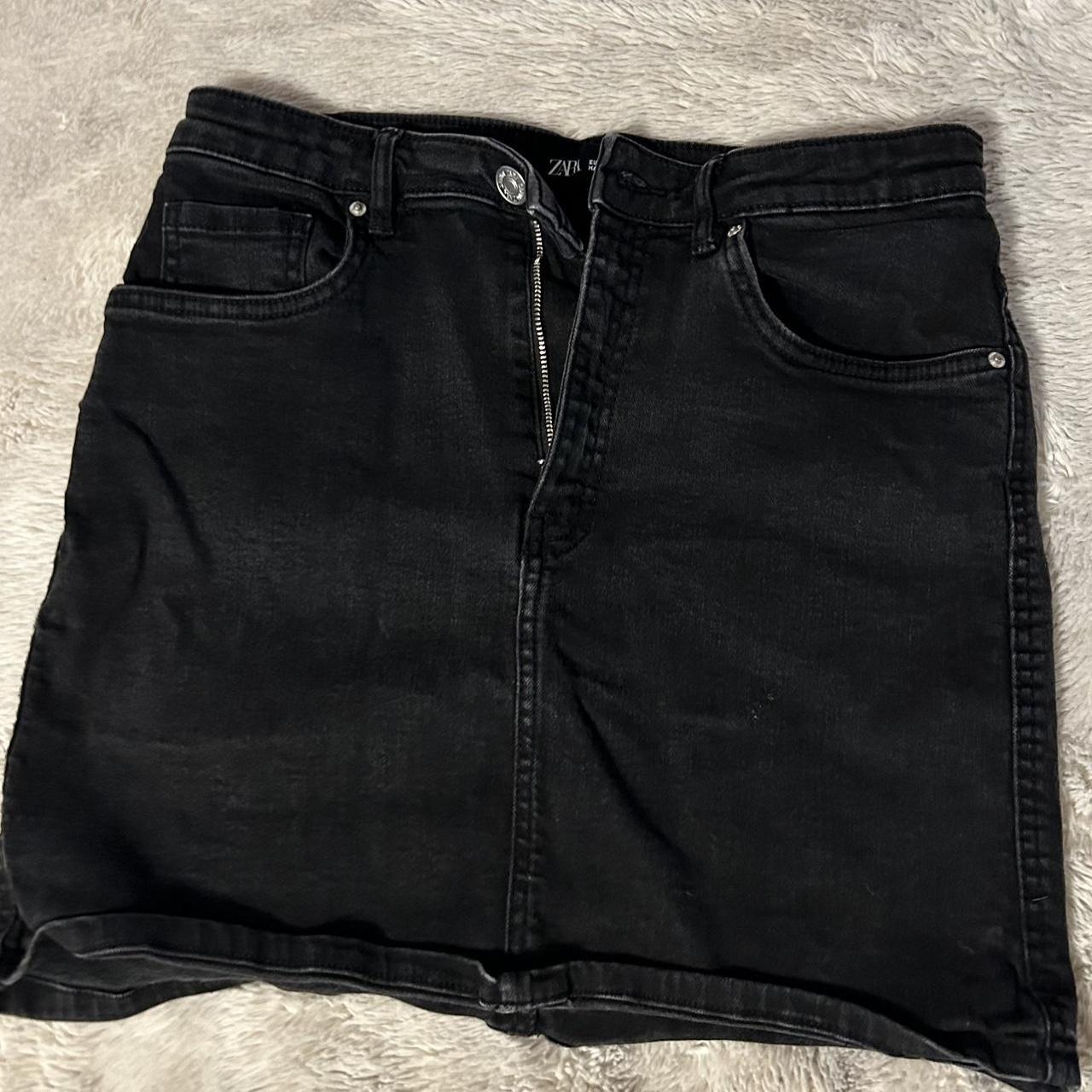 Zara denim skirt mid thigh size 6 Depop