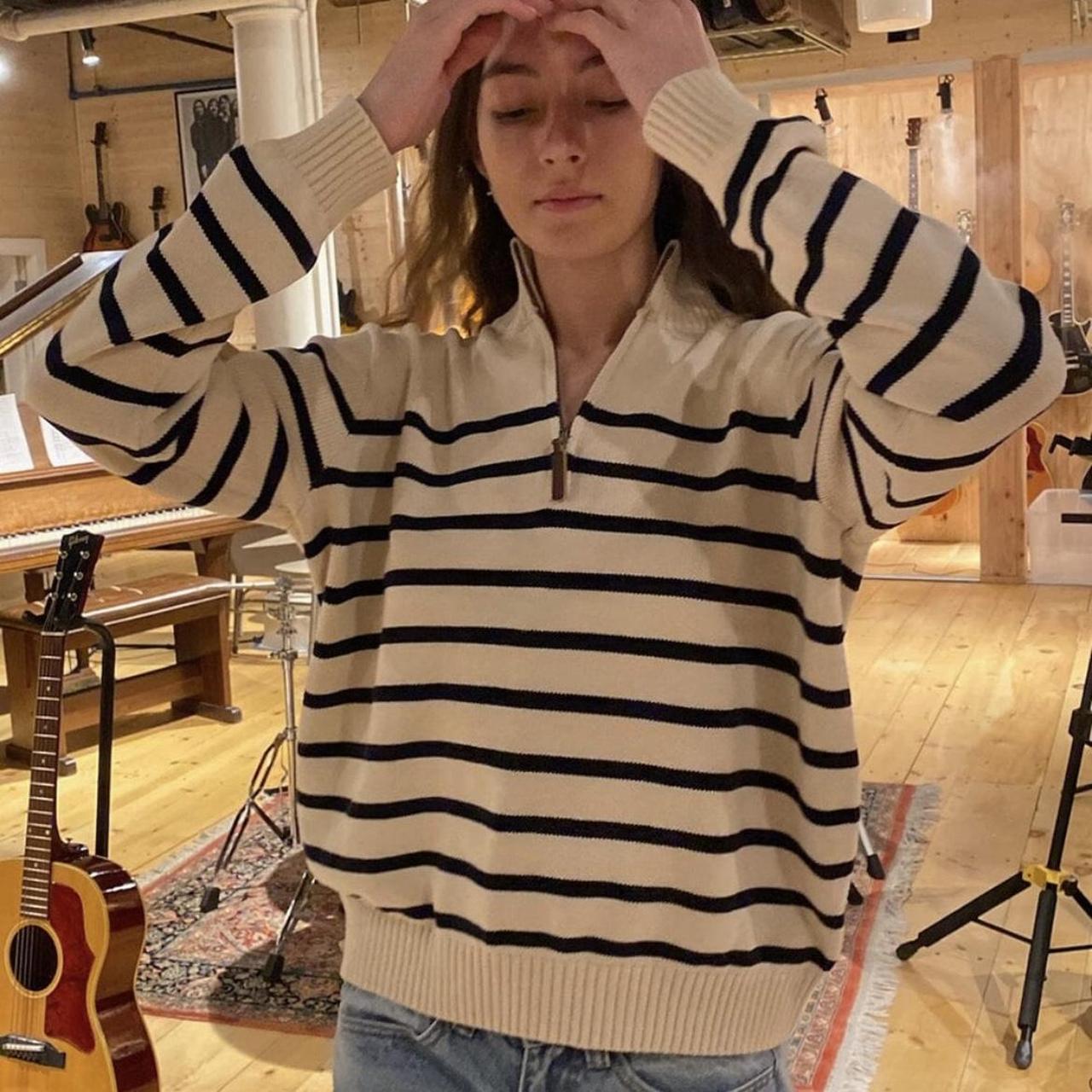 Selling this brandy melville zip up/jacket. It’s not... Depop