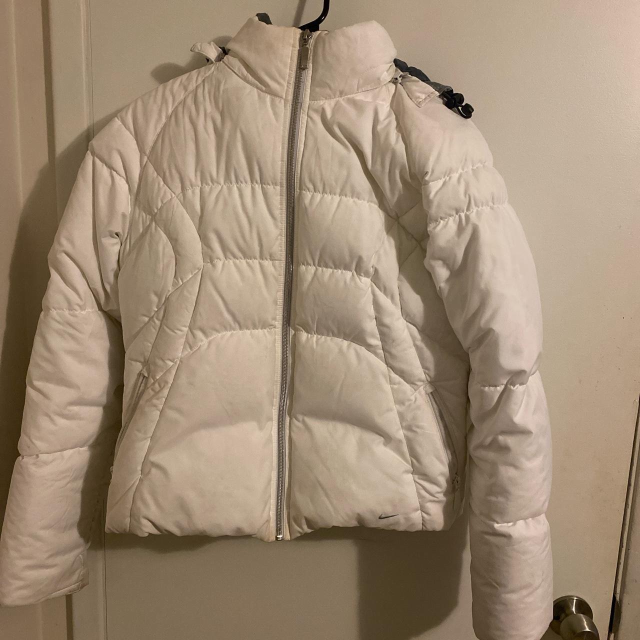 Nike Women's White Jacket | Depop