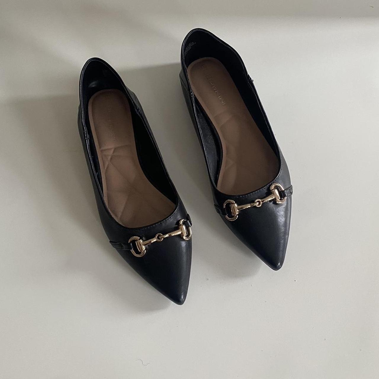 Bcbg pointed toe pumps online