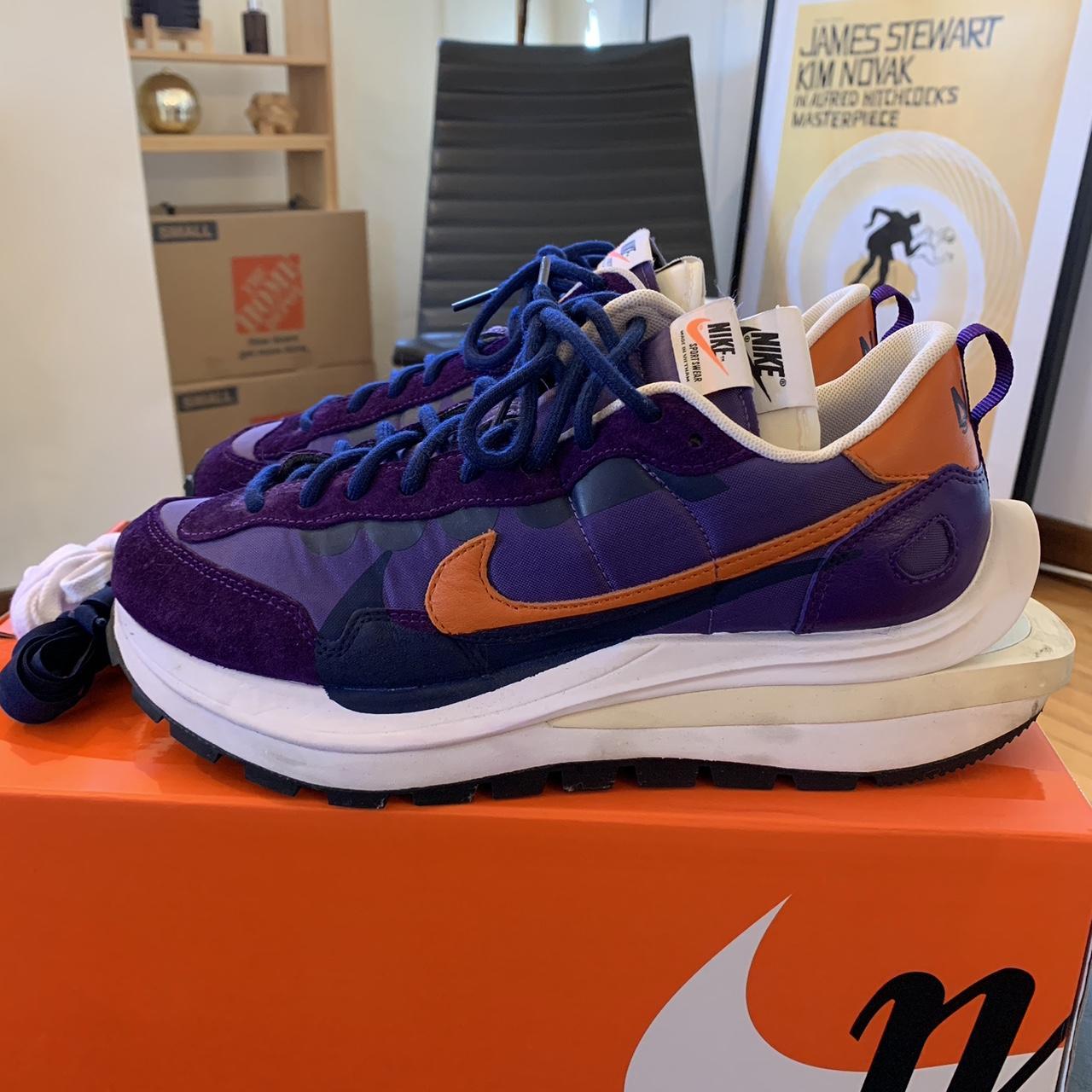 sacai x nike vaporwaffle dark iris orange