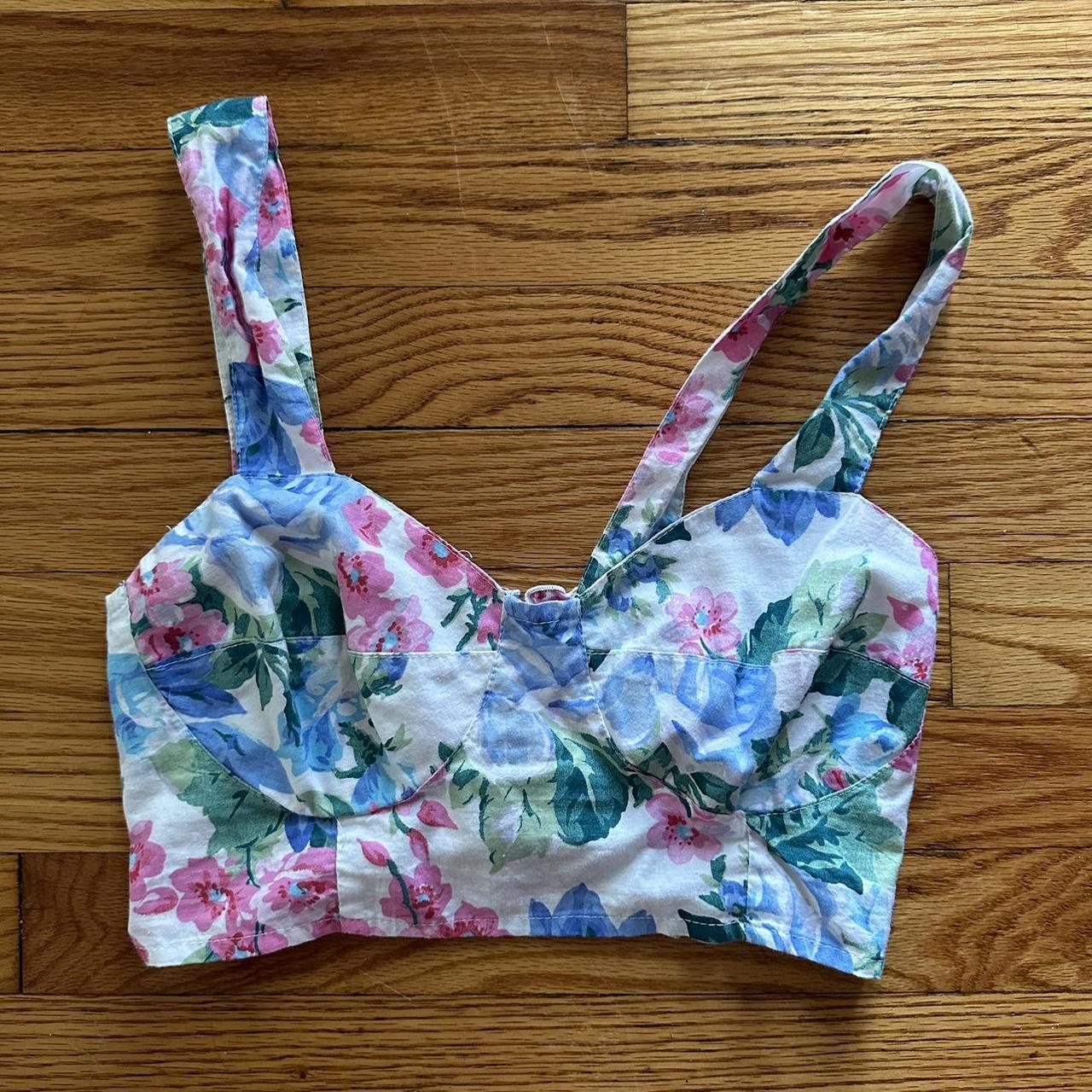 floral bralette top size medium - has shape to the... - Depop