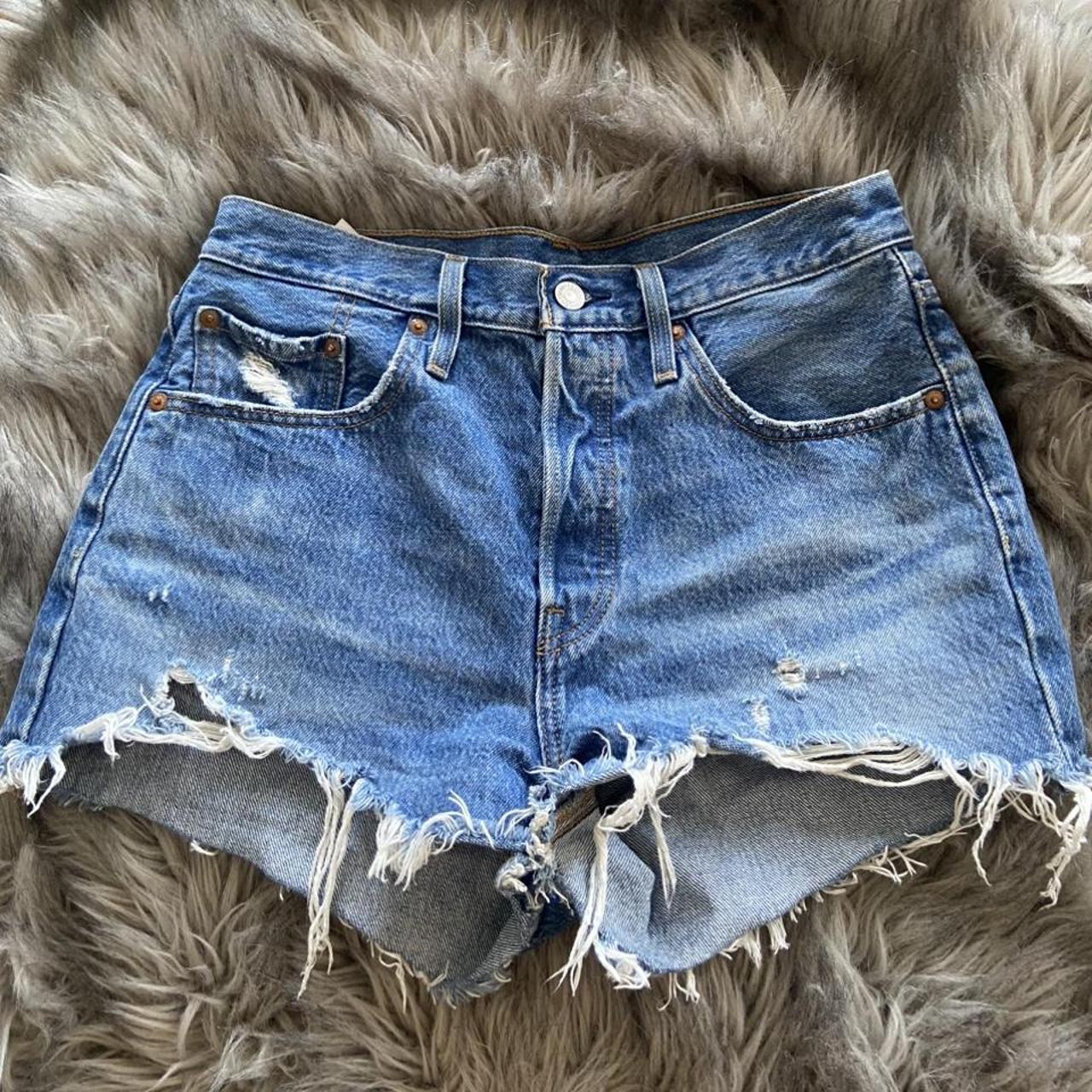 Levi s 501 cutoff denim shorts perfect condition