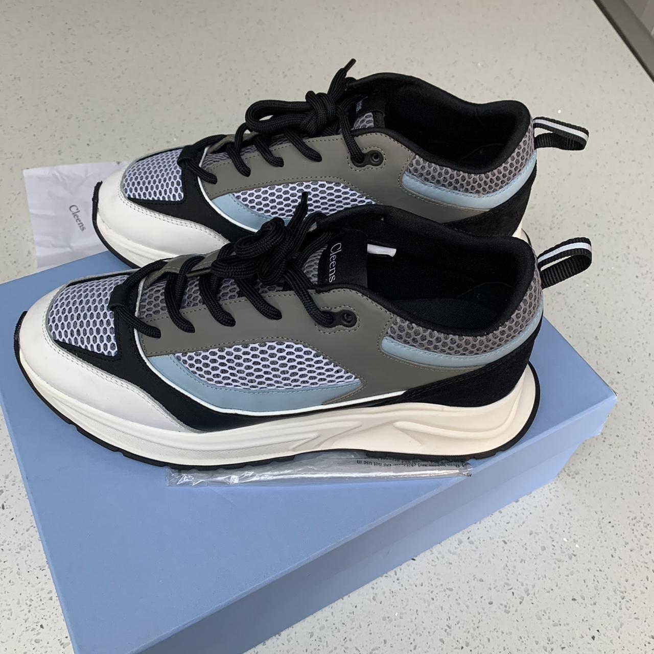 Cleens essential runner Grey/blue/black Uk size... - Depop