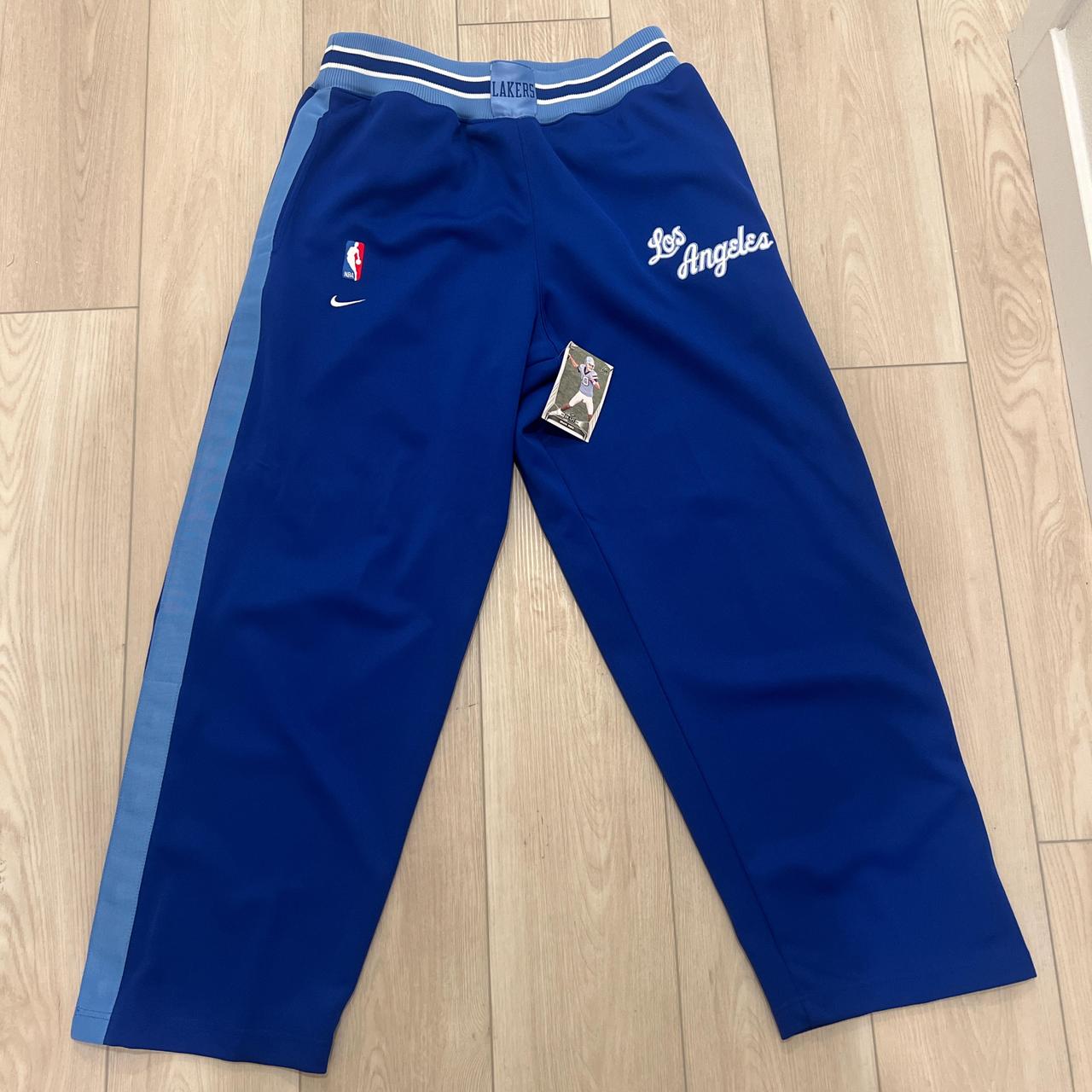 nike lakers warm up pants