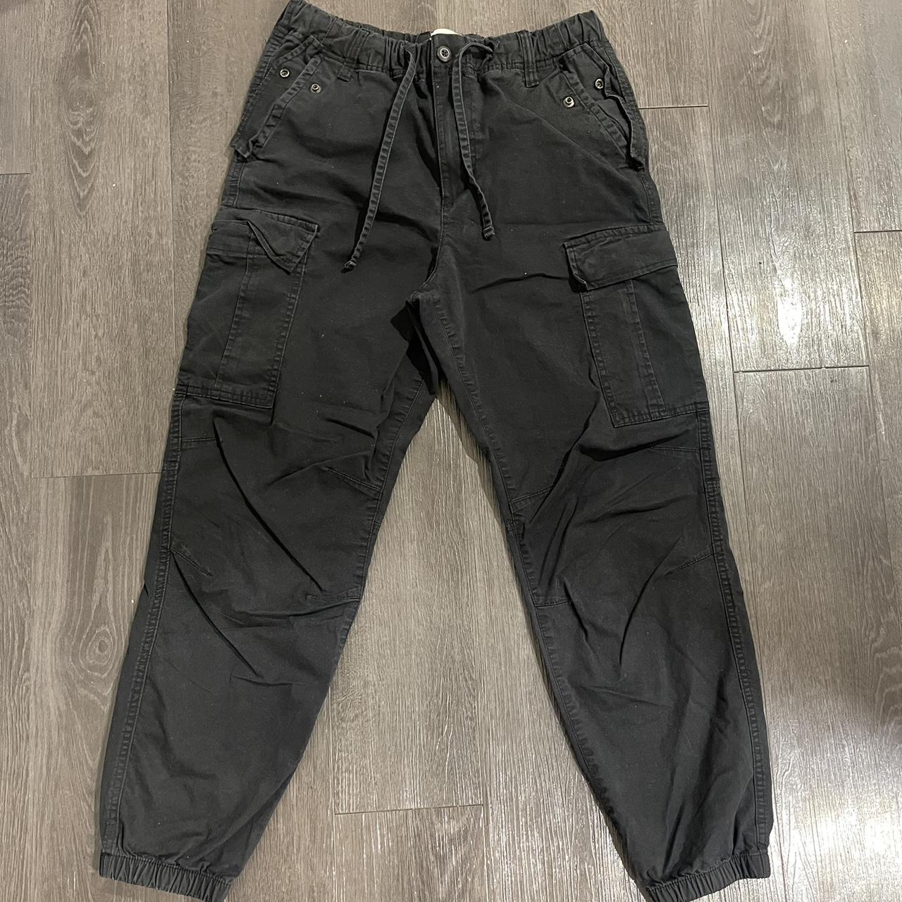 H&M Men's Black Trousers Depop